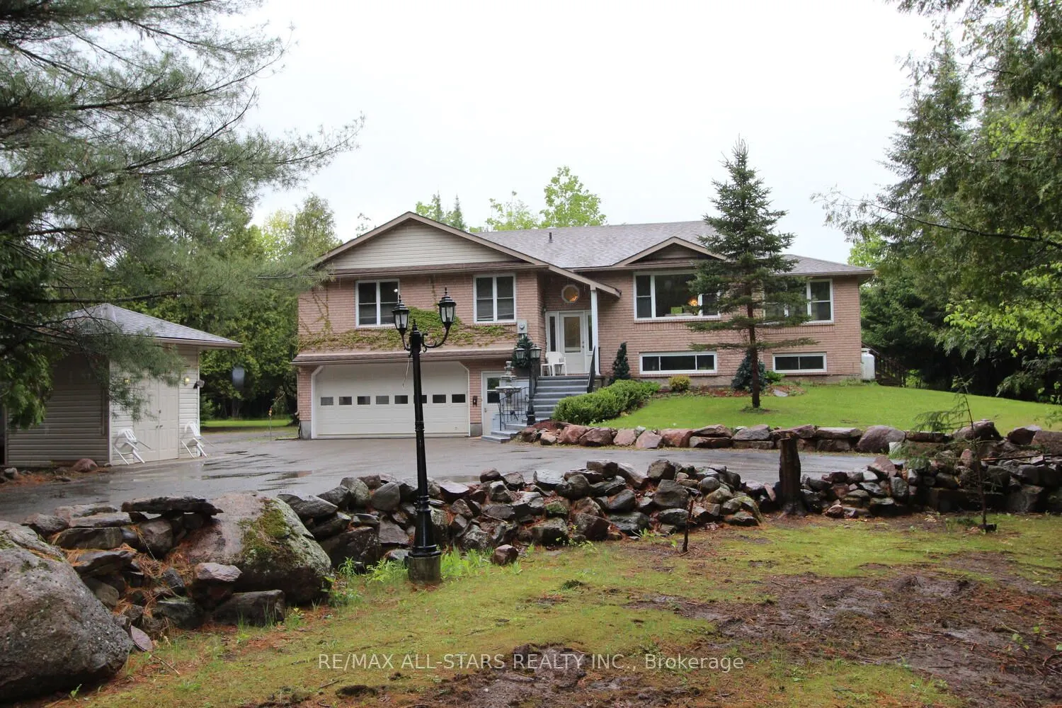 33 Tates Bay Road