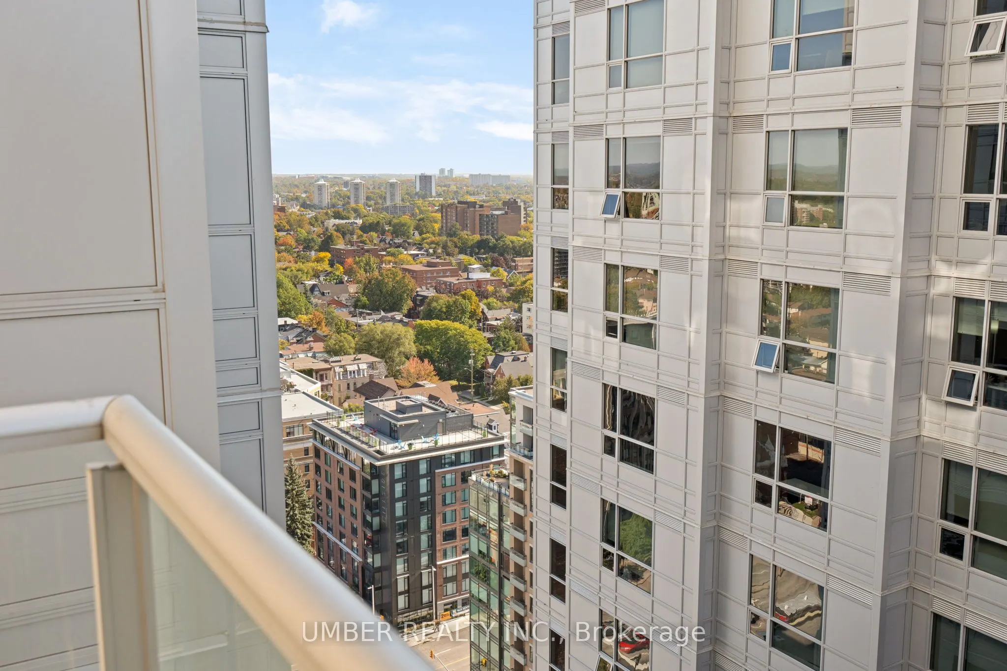 242 Rideau Street, #2506