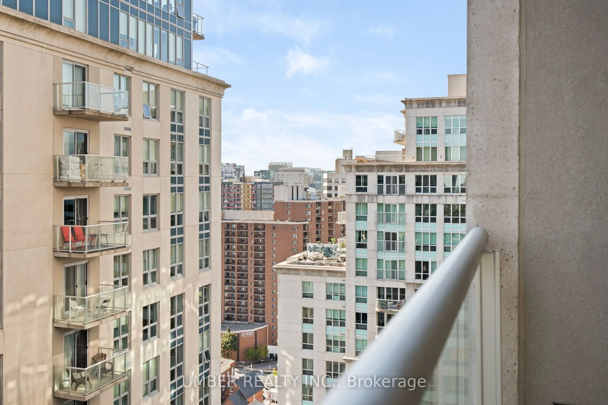 242 Rideau Street, #2506