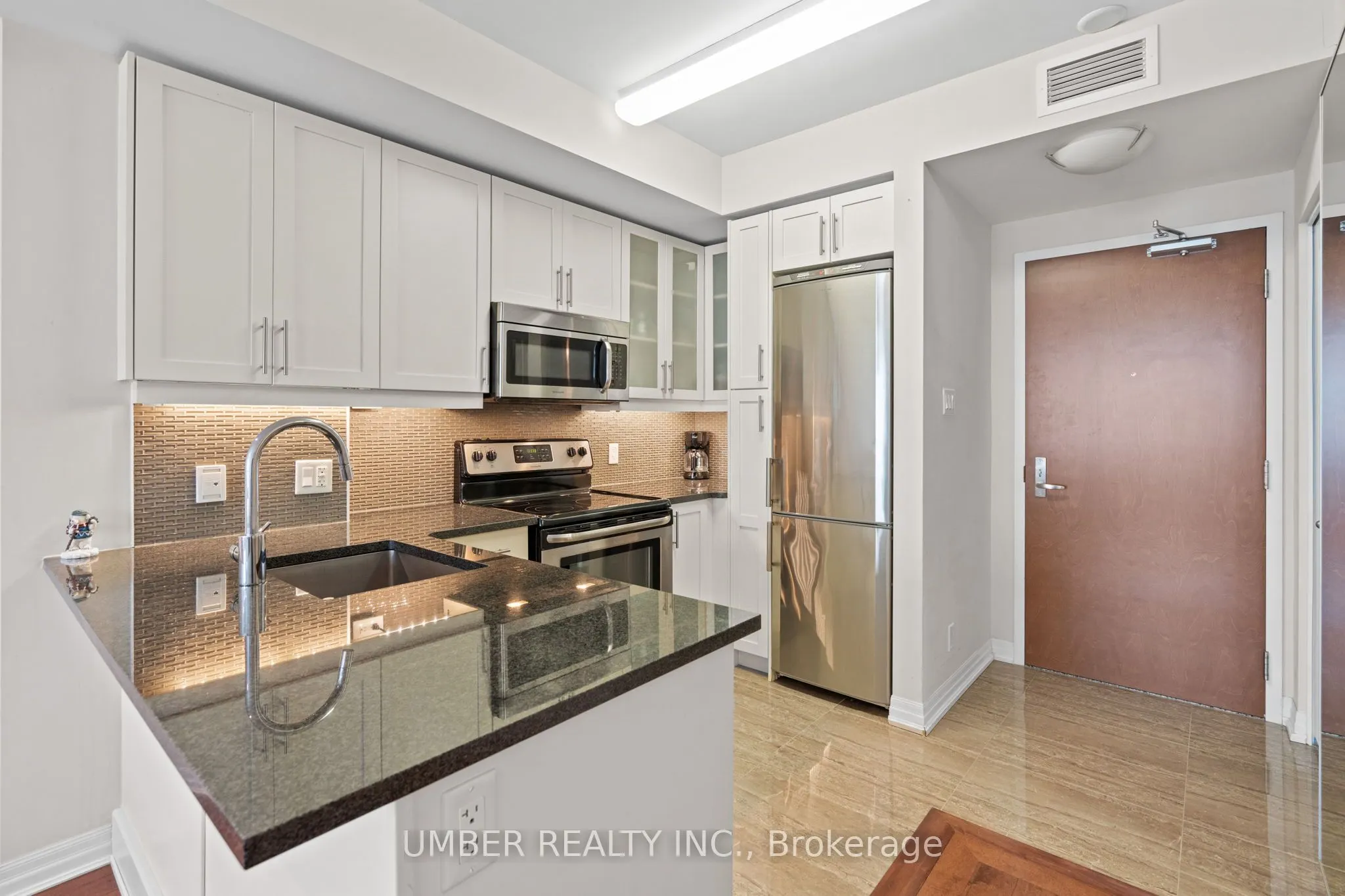 242 Rideau Street, #2506