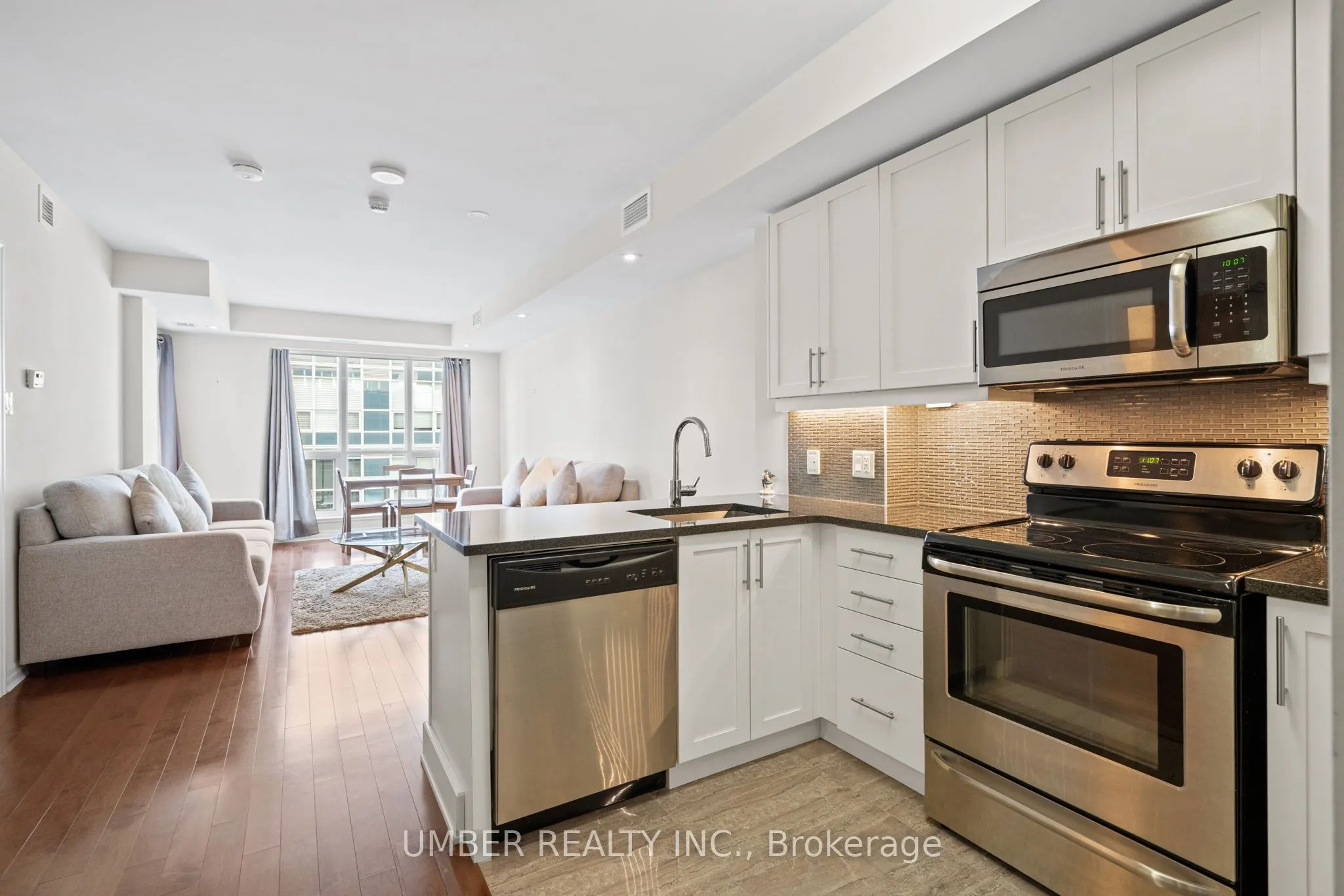 242 Rideau Street, #2506