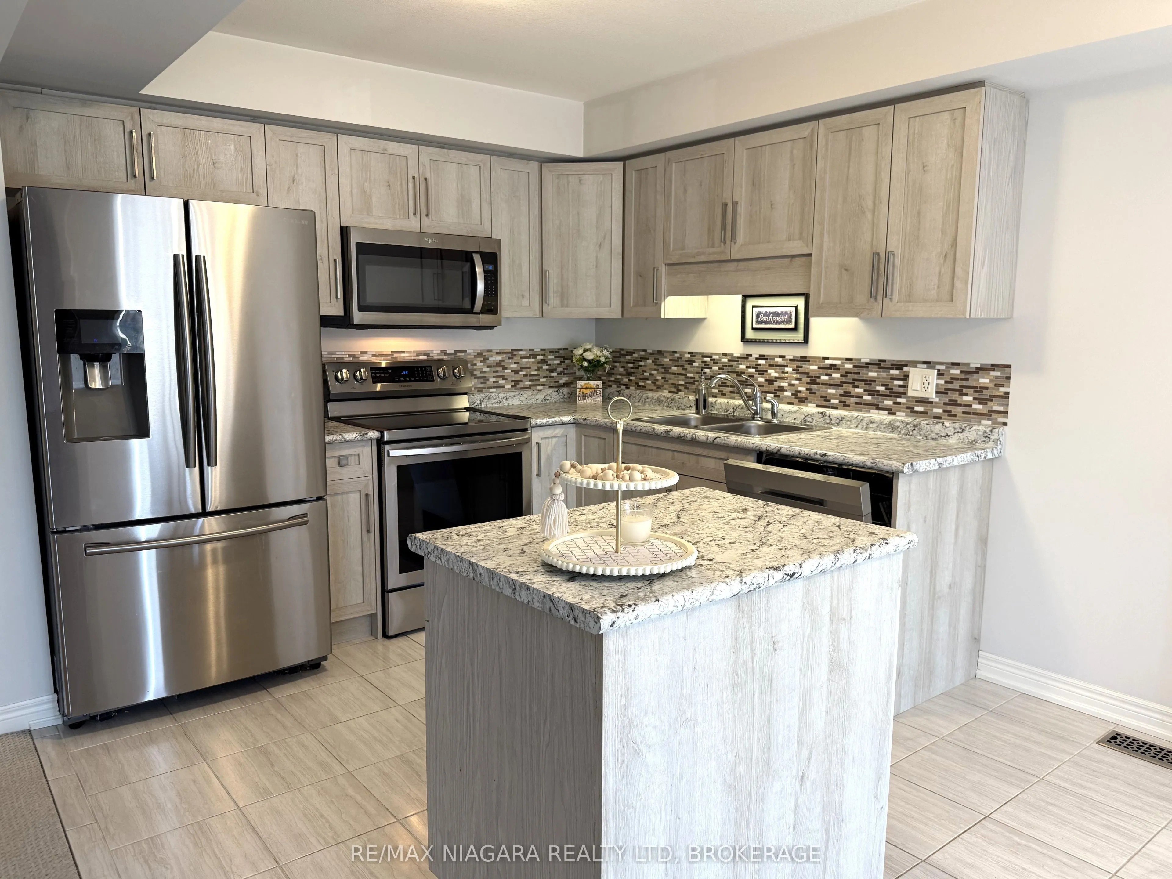 340 Prospect Point Road N, #45