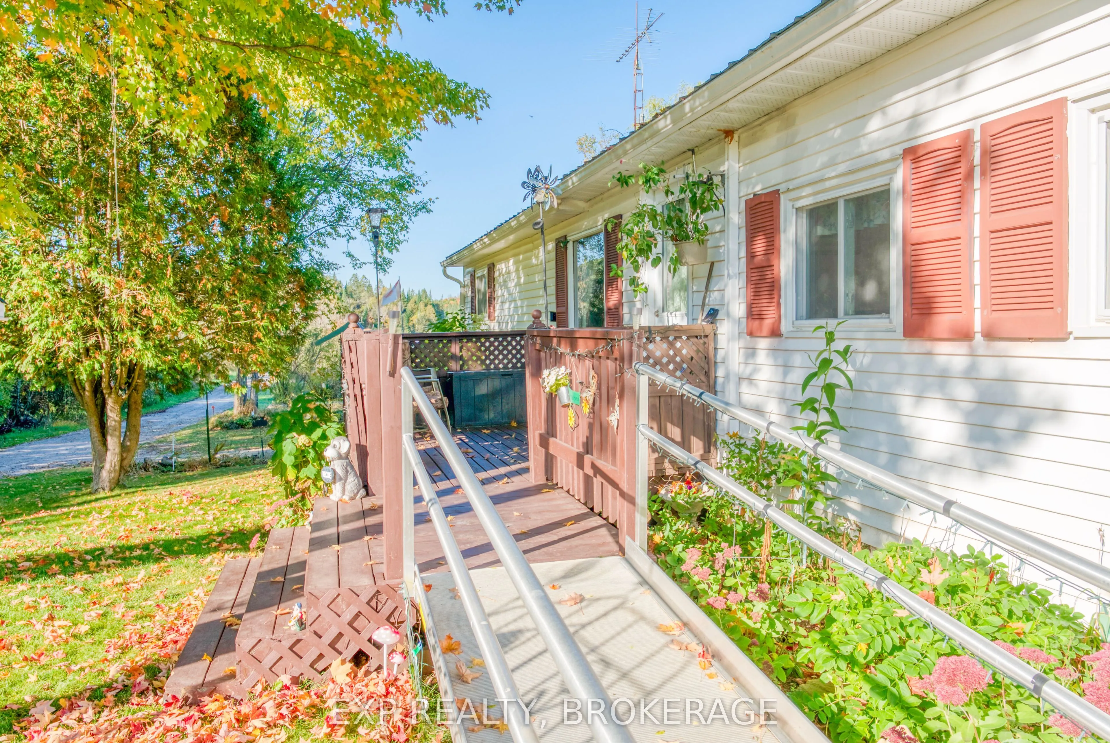 1103 Harold Road
