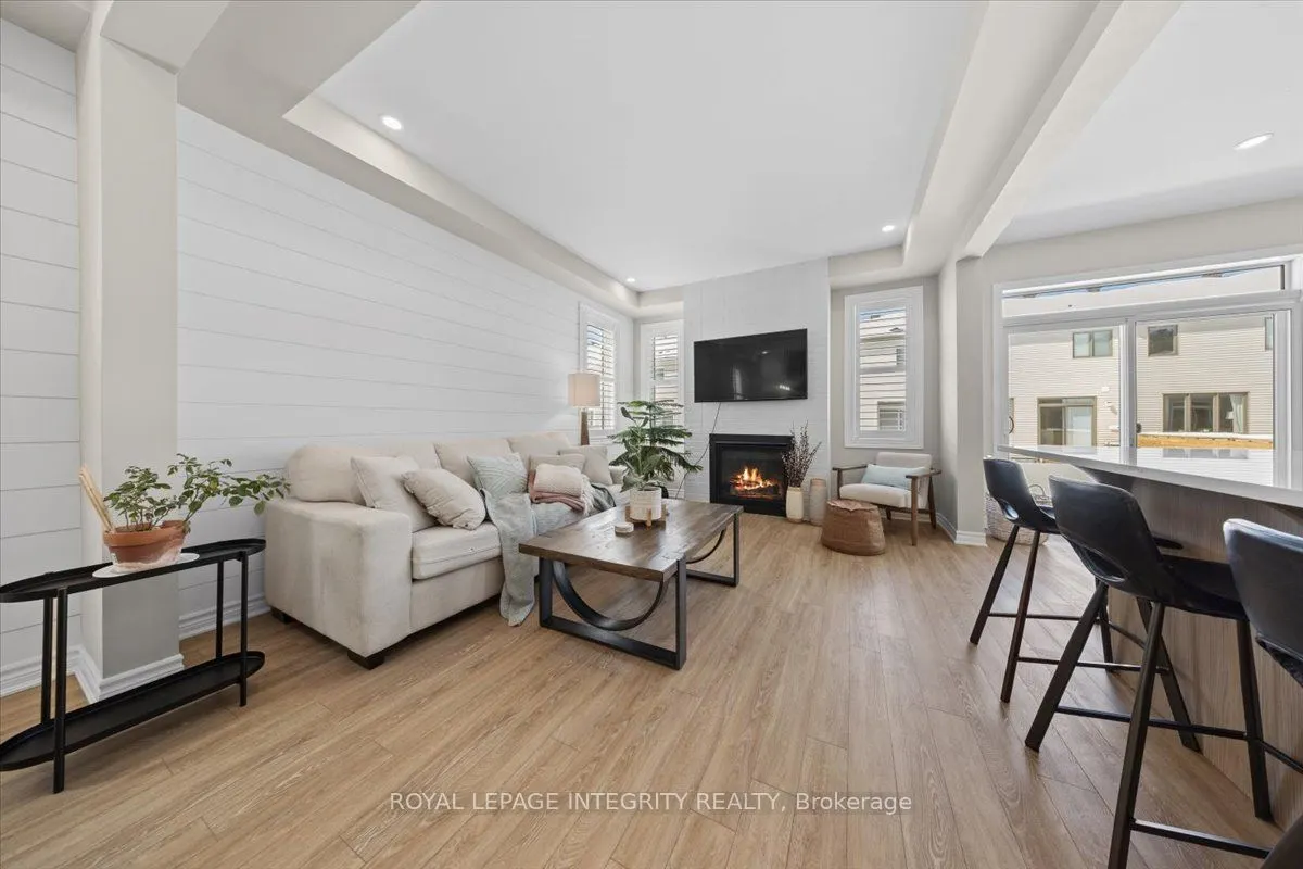 355 Crossway Terrace