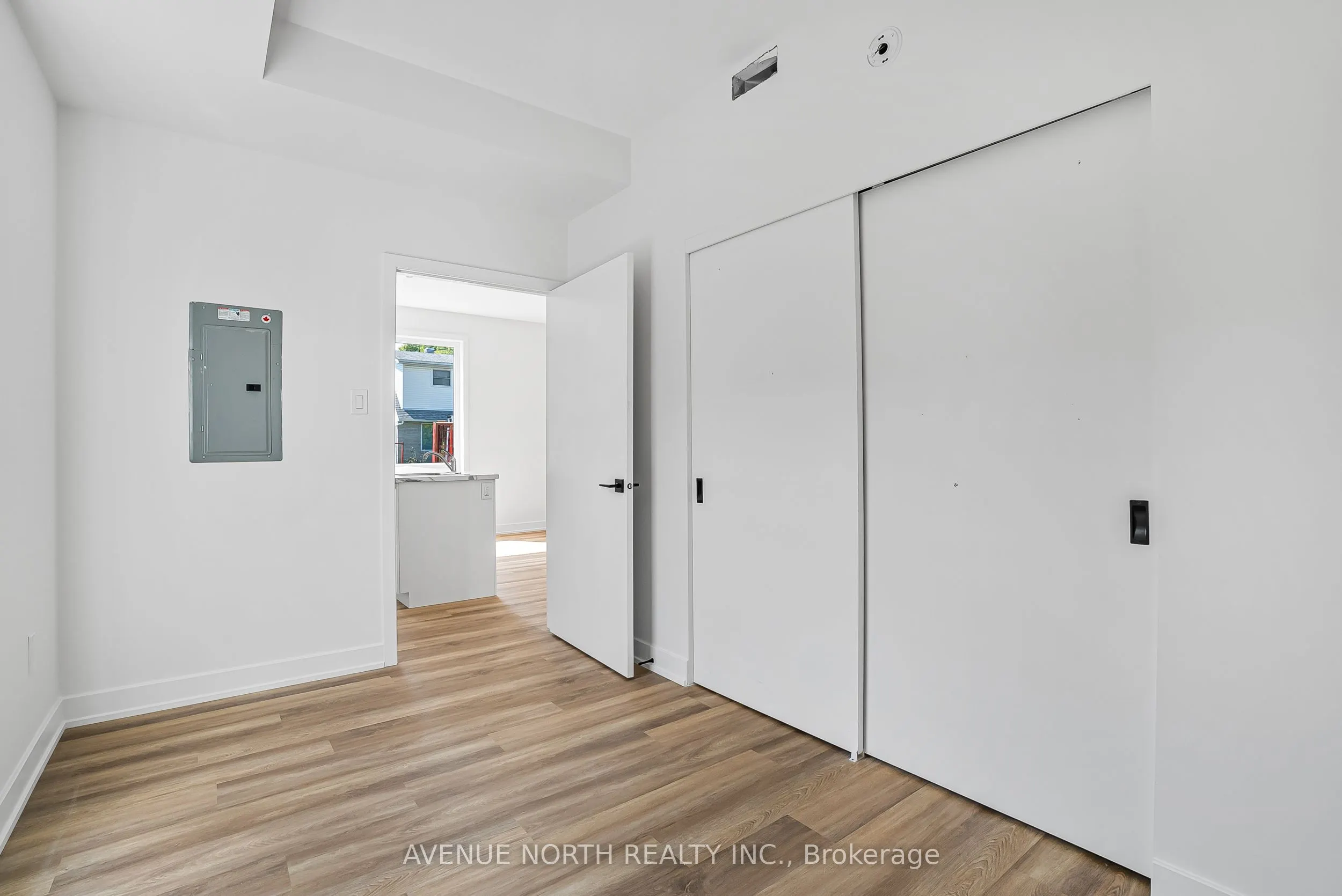 391 Dieppe Street, #01