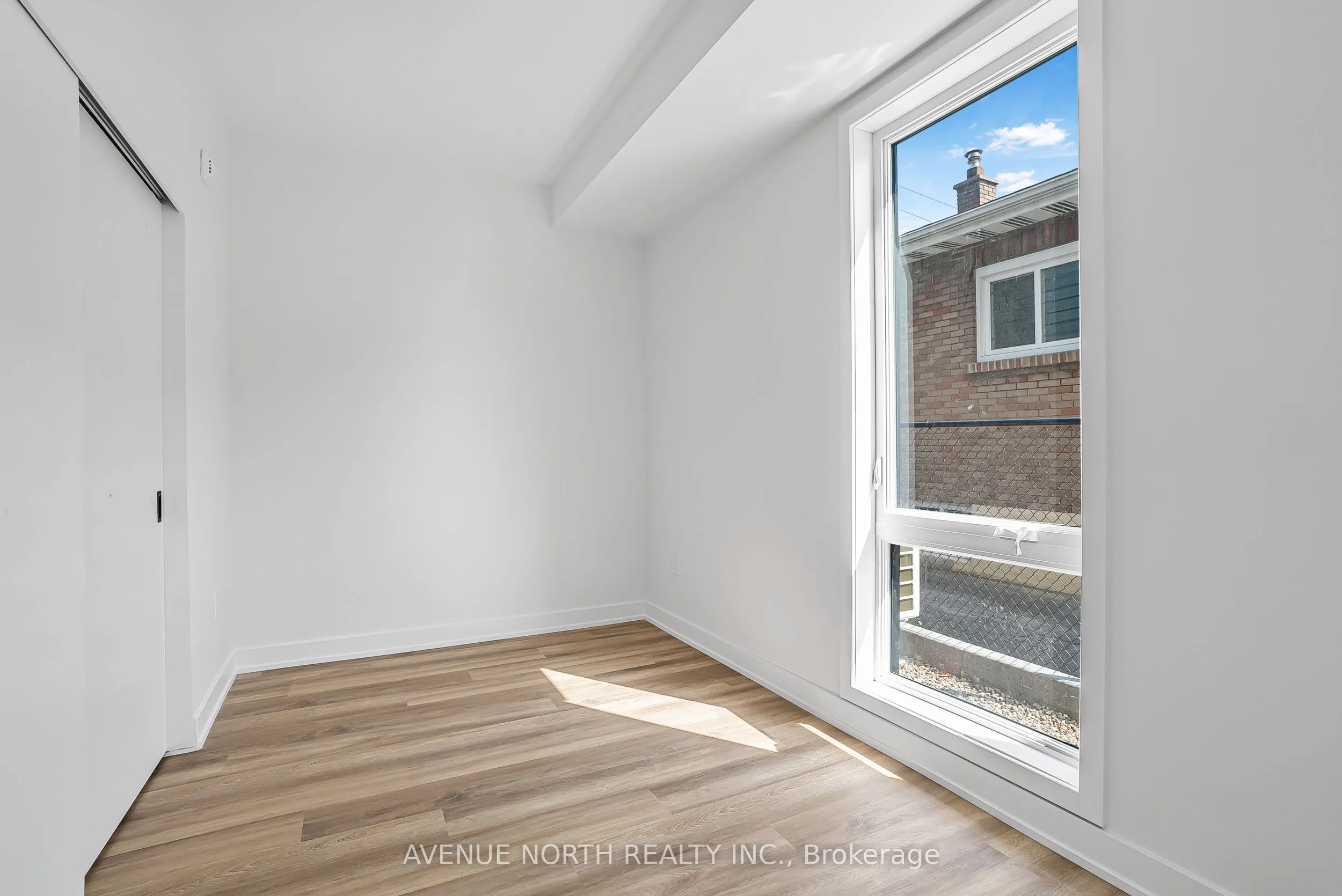 391 Dieppe Street, #01