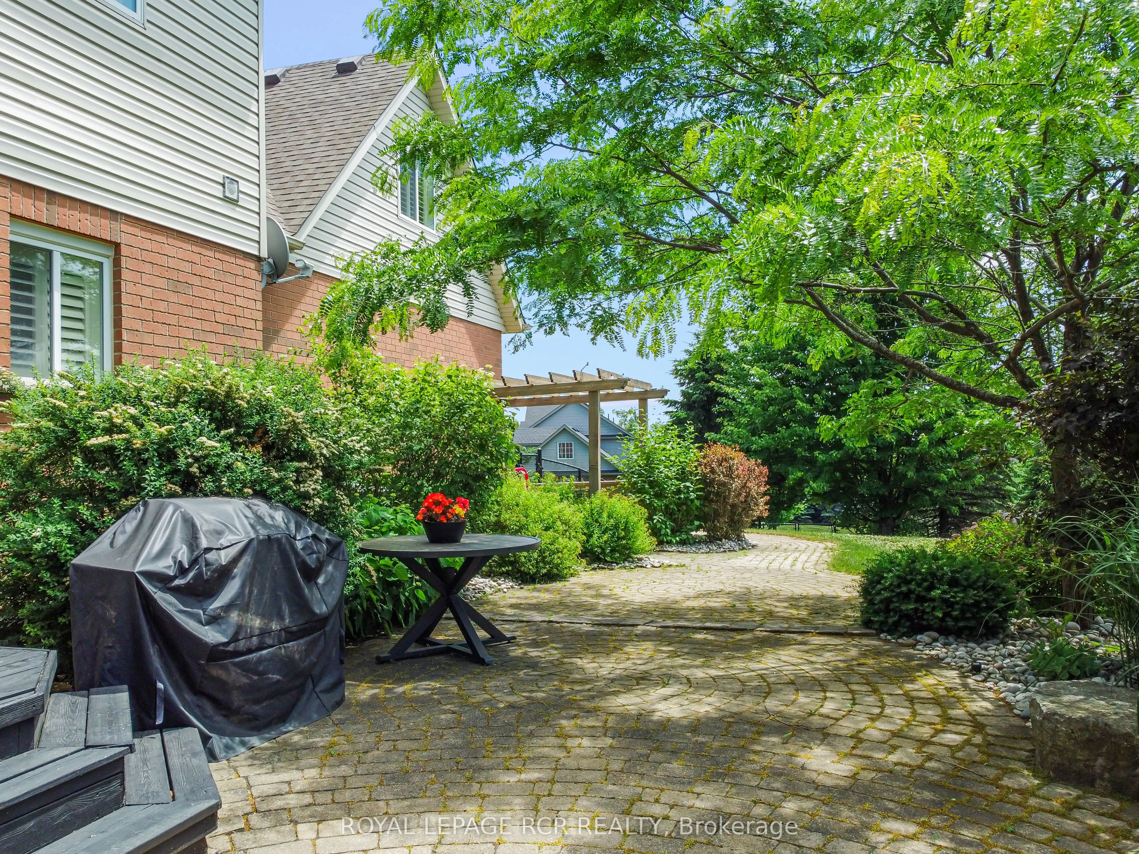 8 Madill Drive
