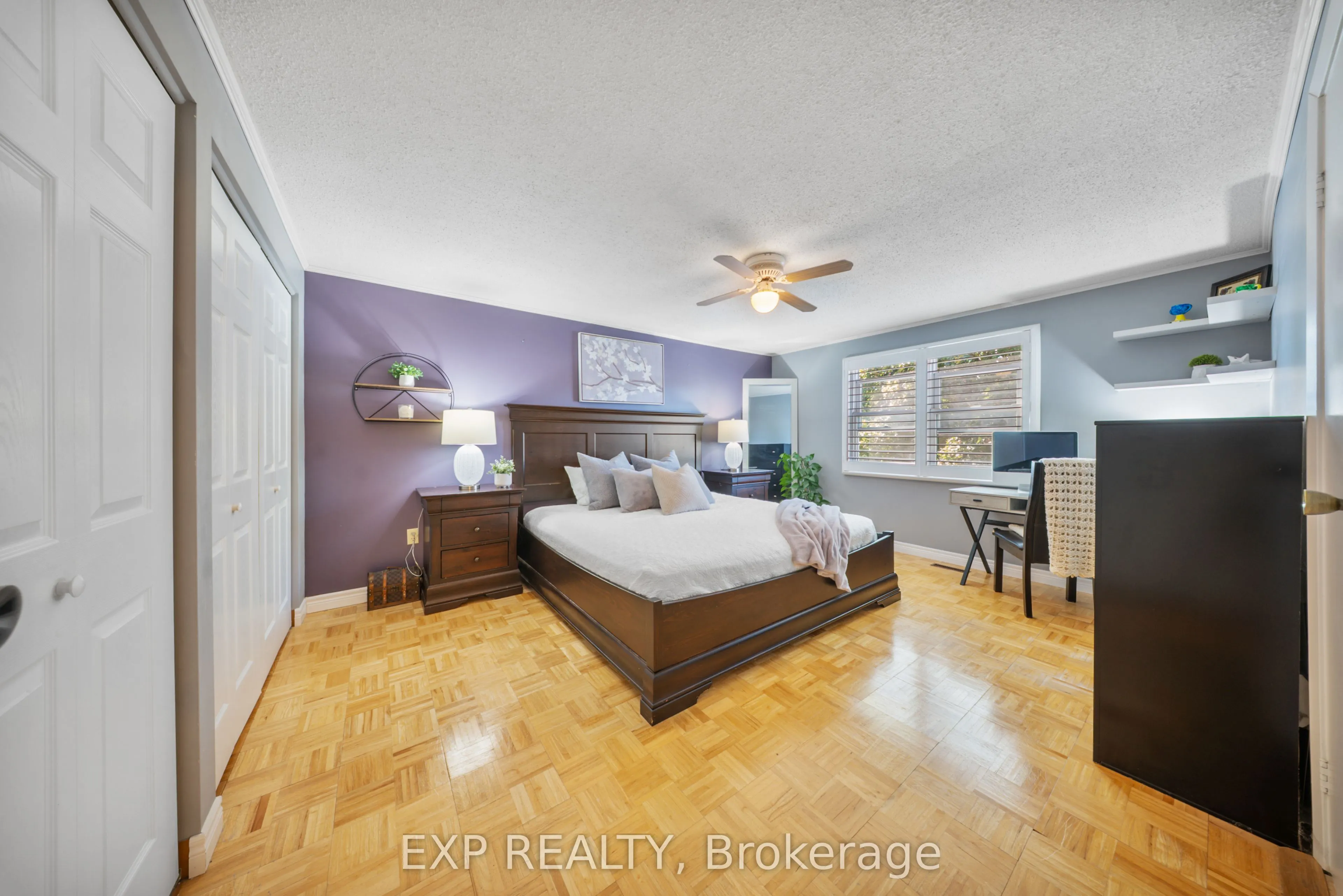 54 Pathfinder Crescent