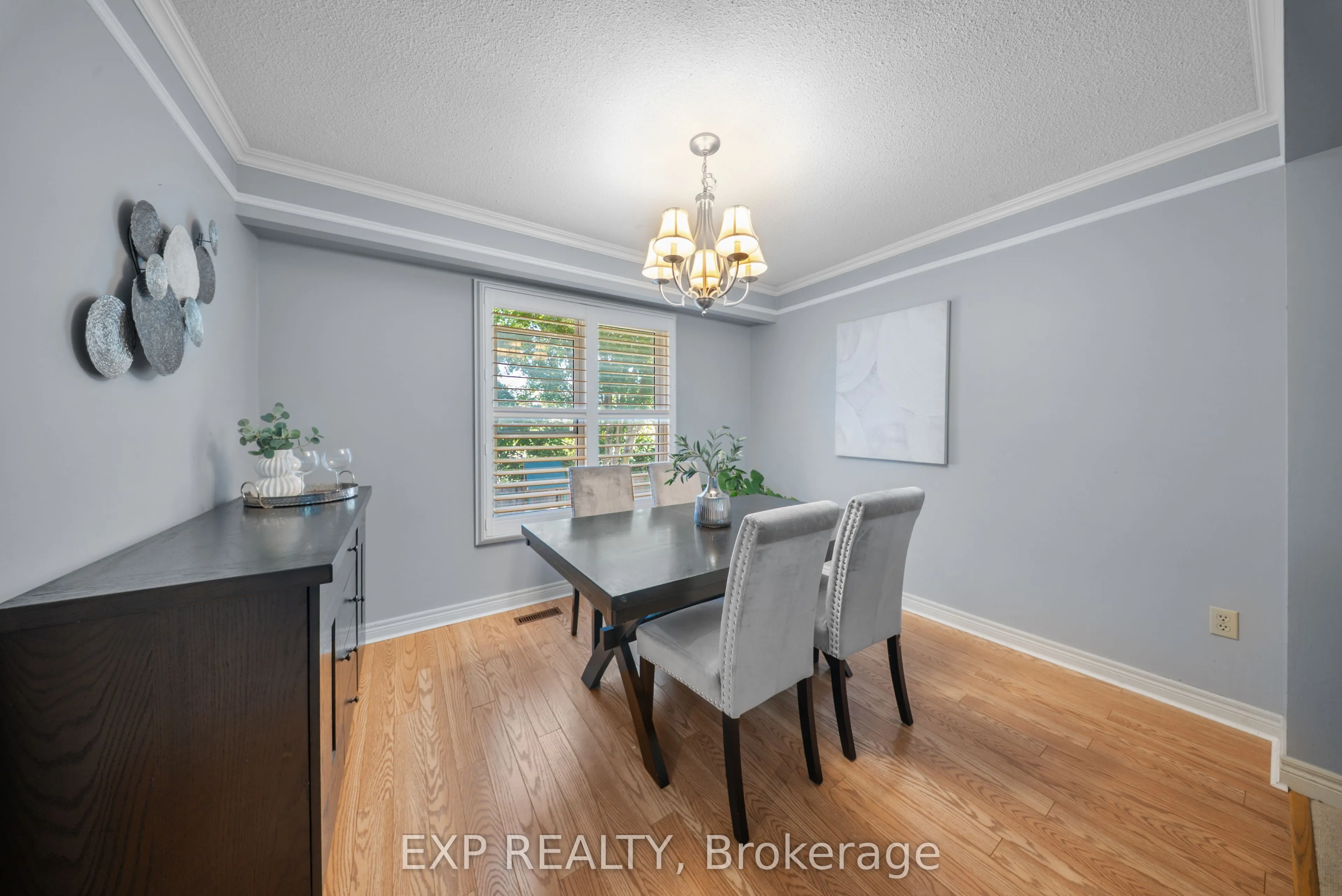 54 Pathfinder Crescent