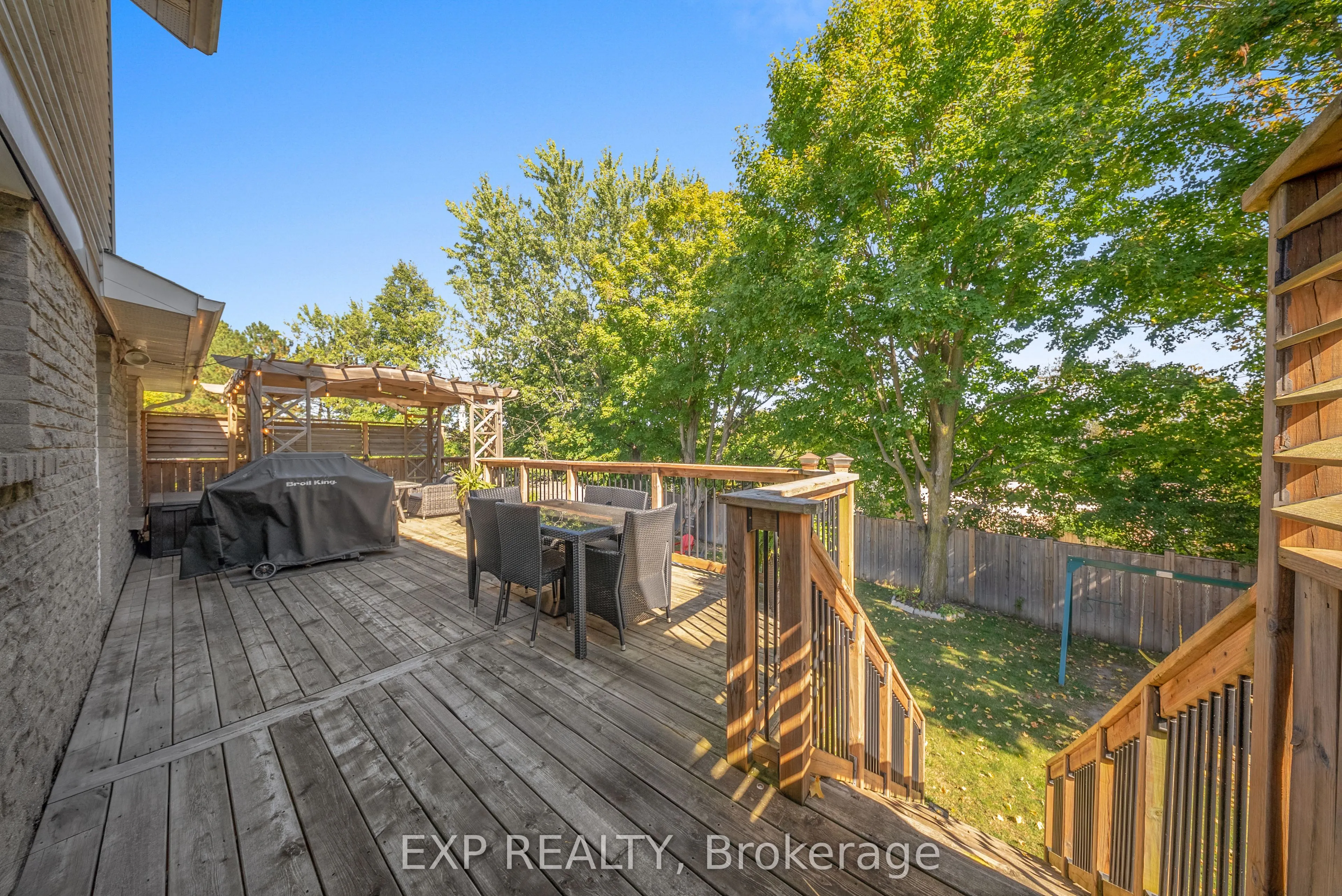 54 Pathfinder Crescent
