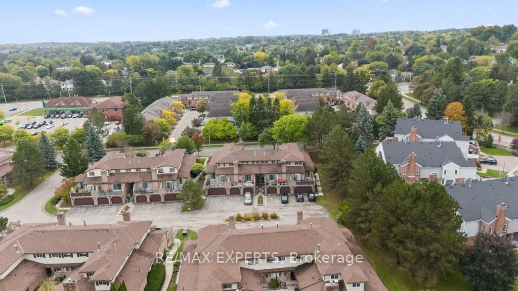 460 Beechwood Place, #5