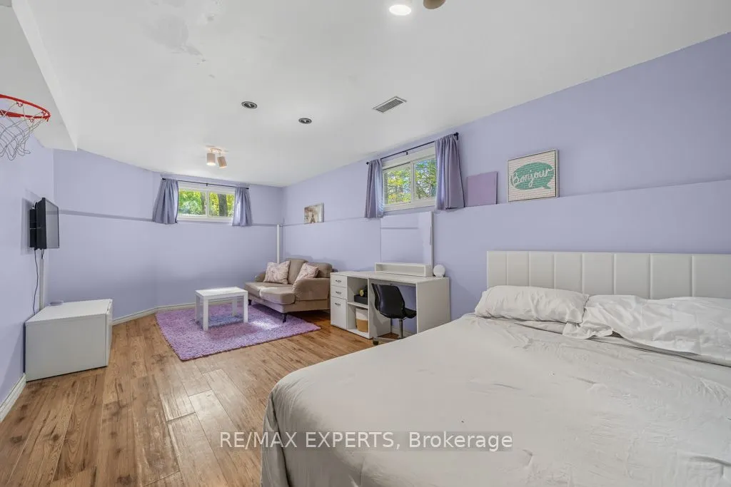 460 Beechwood Place, #5
