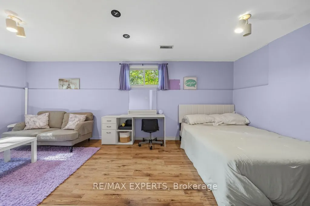 460 Beechwood Place, #5