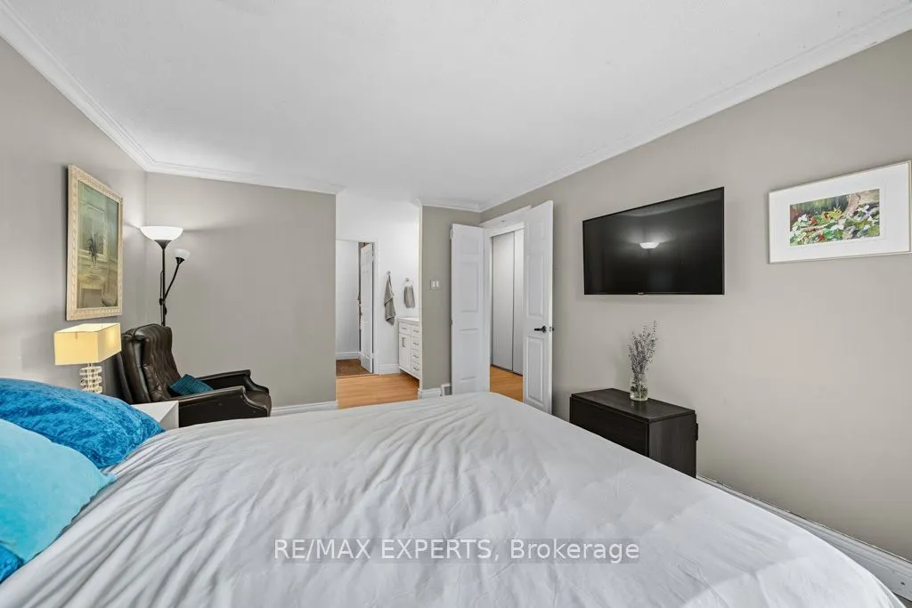 460 Beechwood Place, #5