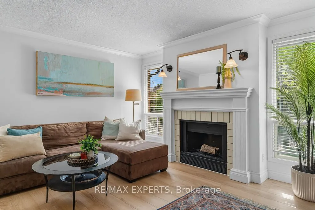 460 Beechwood Place, #5