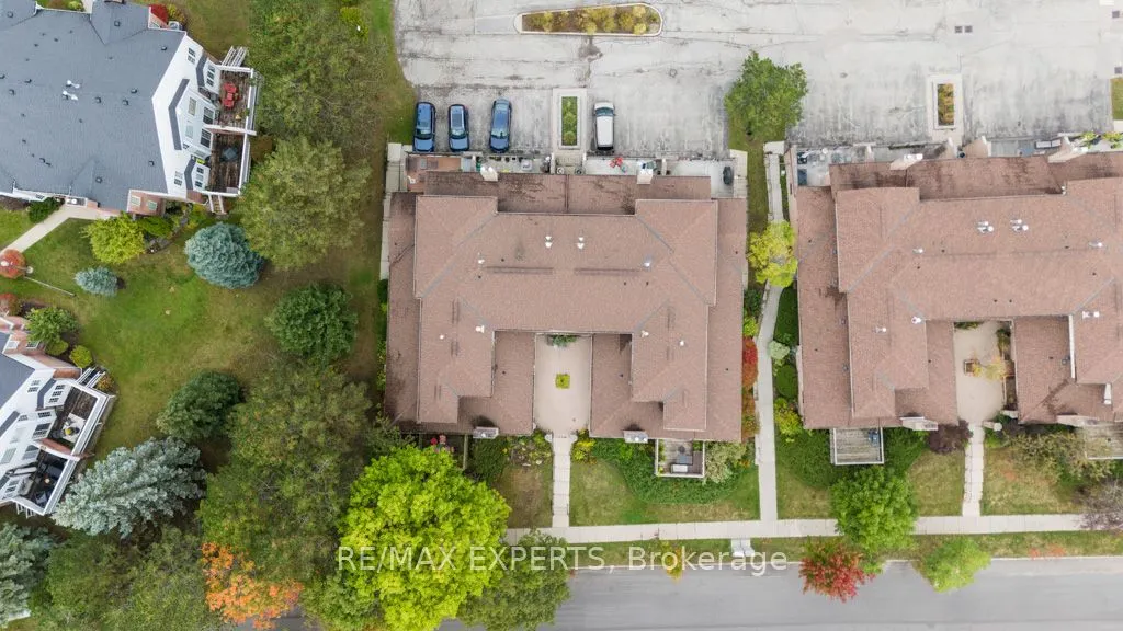460 Beechwood Place, #5