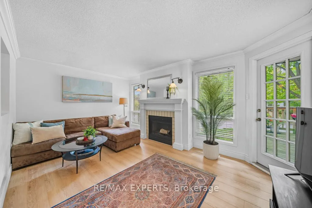 460 Beechwood Place, #5
