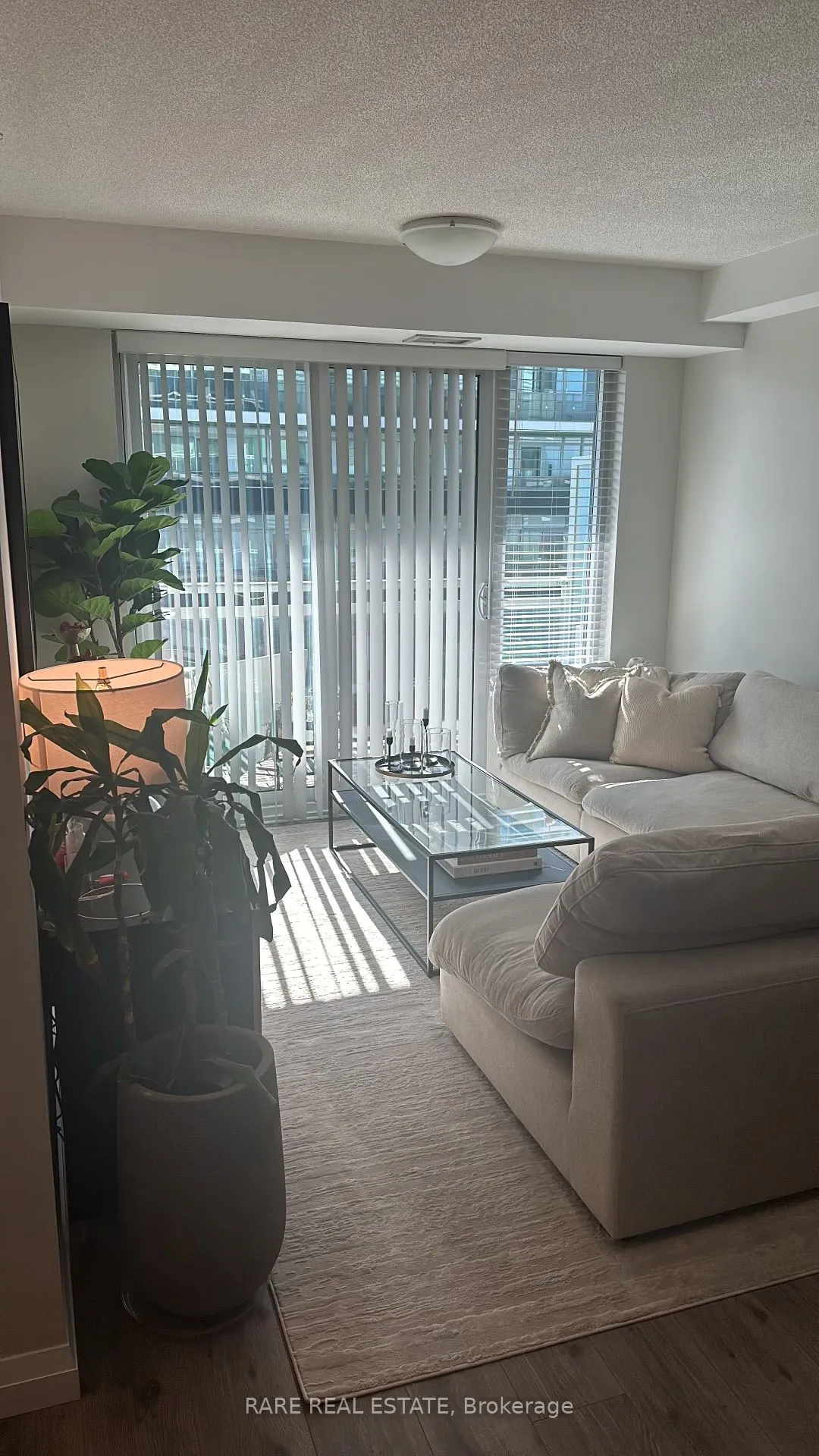 63 Arthur Street S, #602