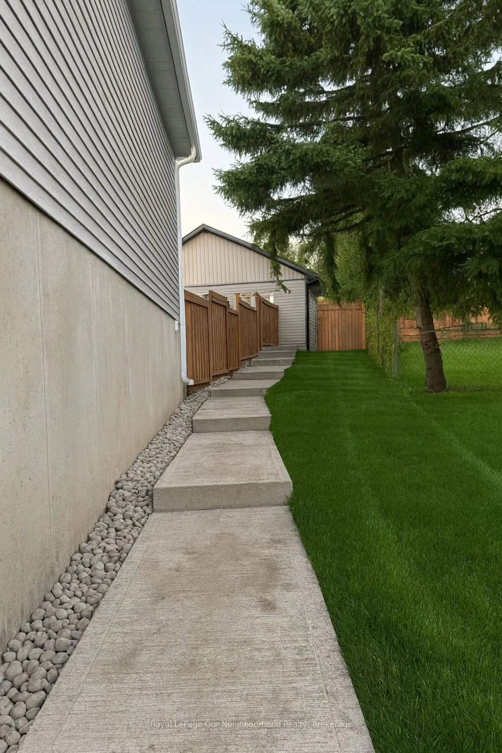 1123 Towerhill Court, #3