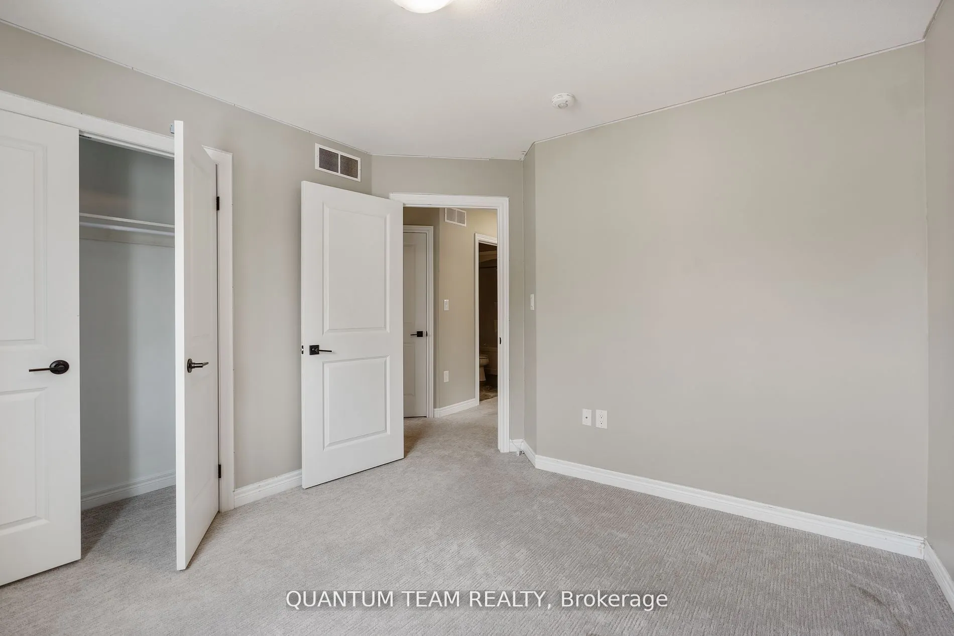 15 Laurent Avenue