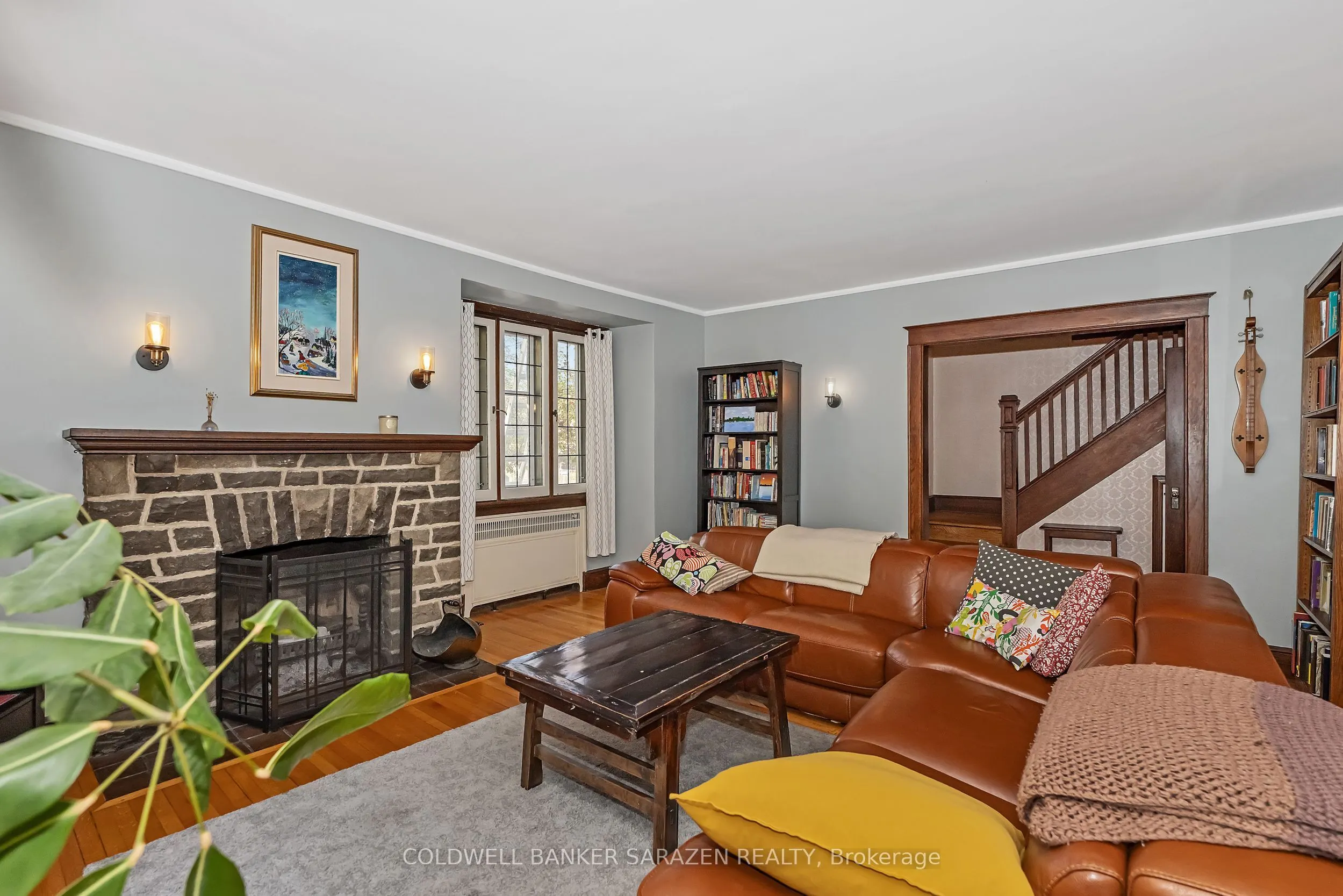211 B Melrose Avenue
