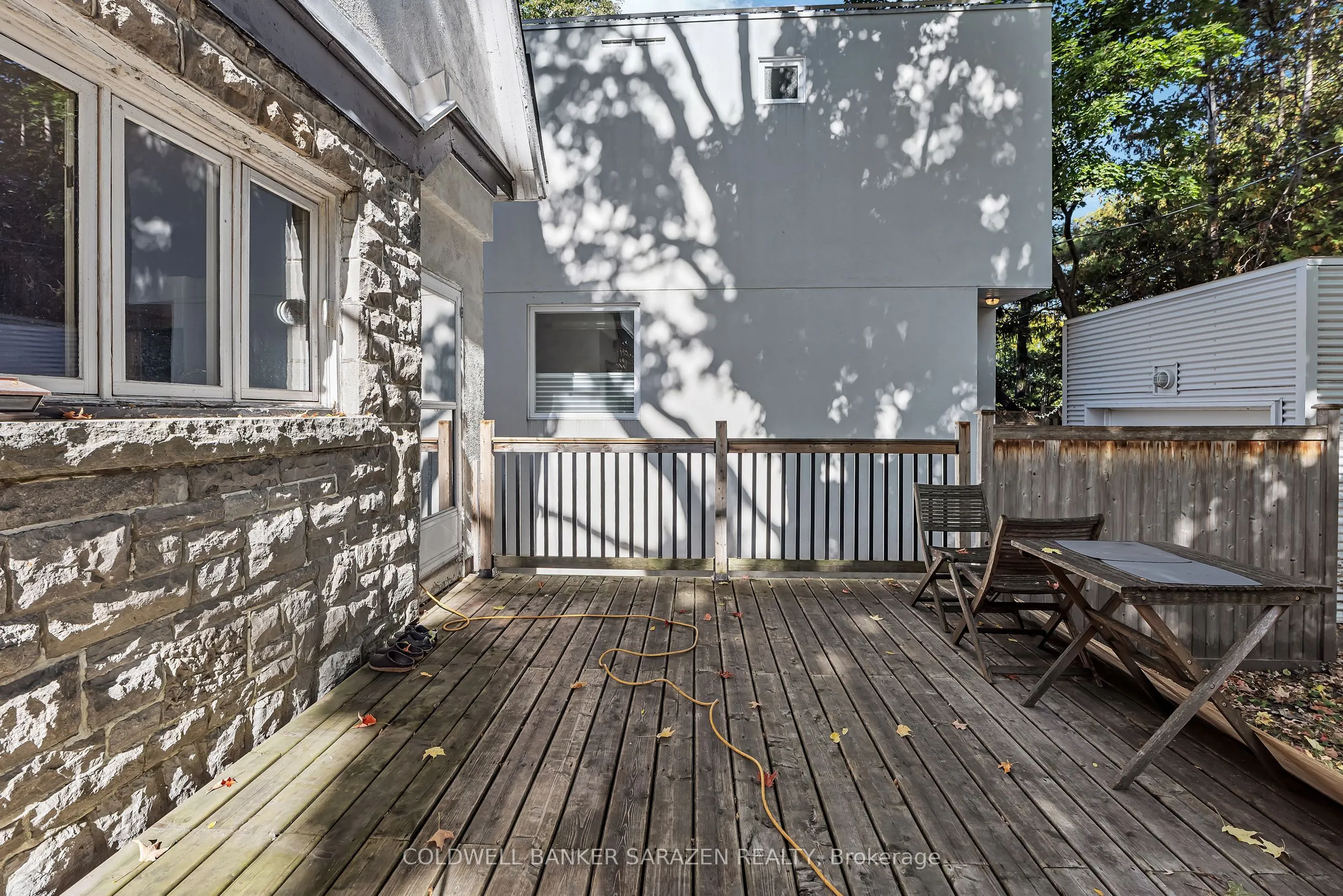 211 B Melrose Avenue