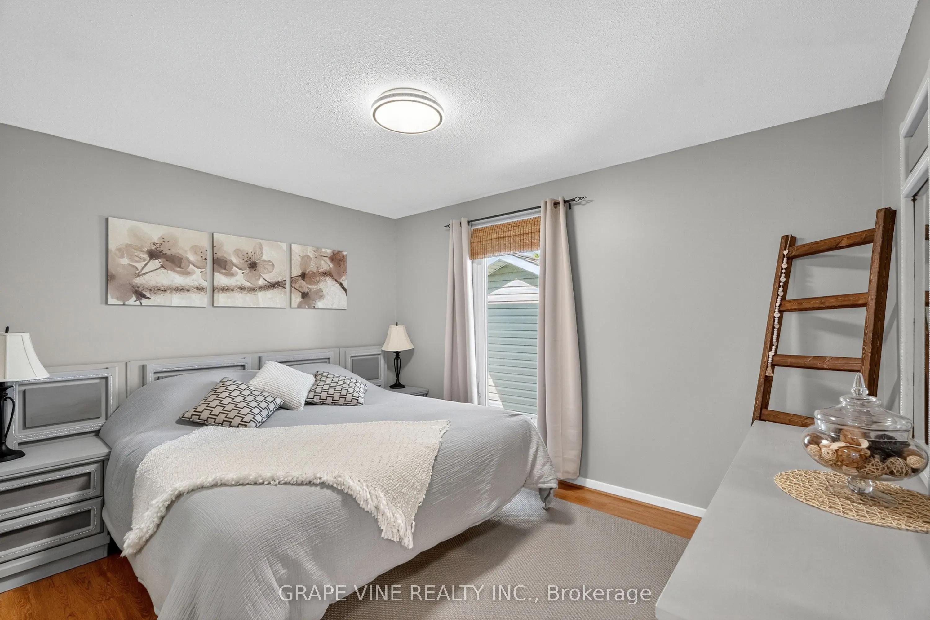 5041 Thunder Road