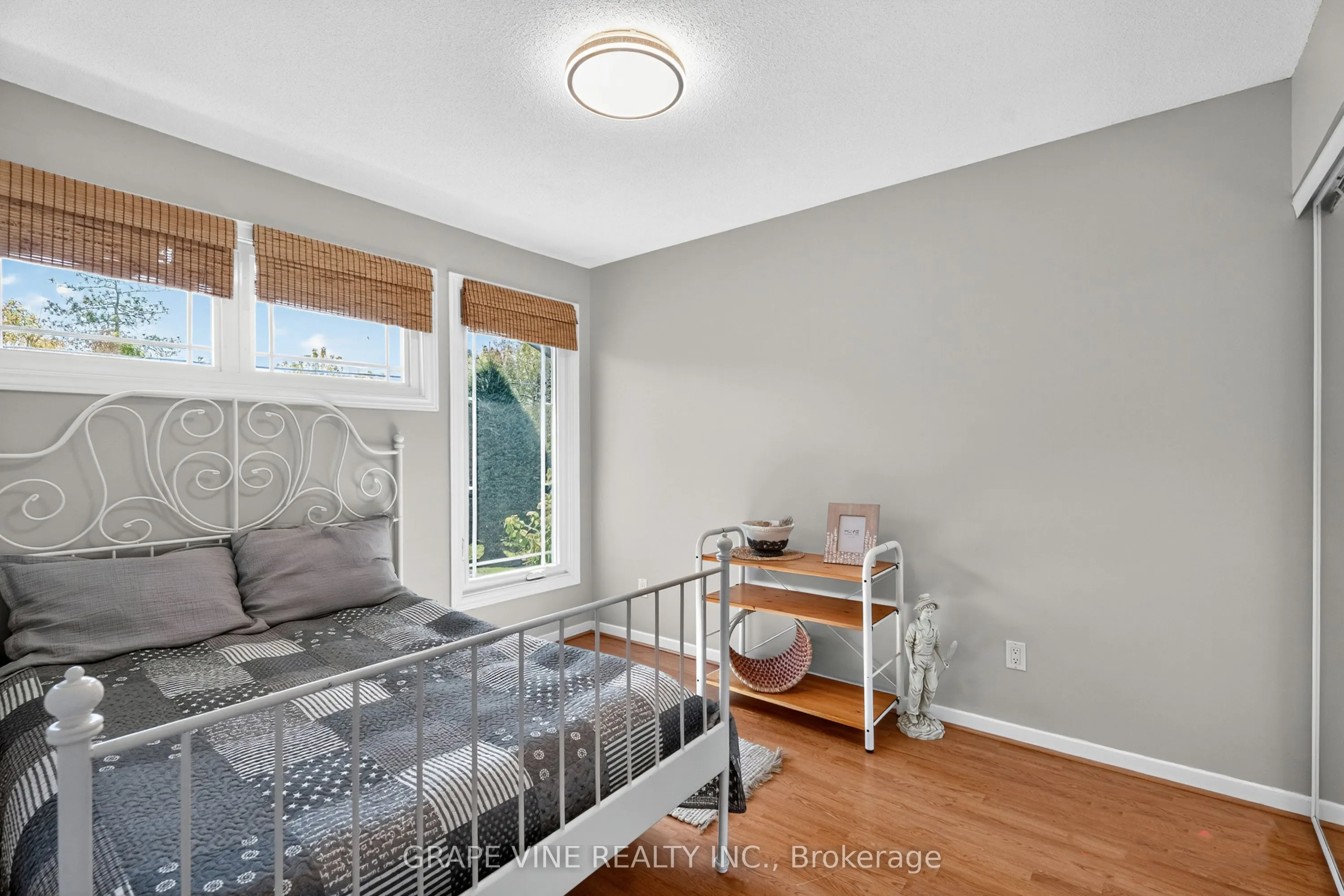 5041 Thunder Road
