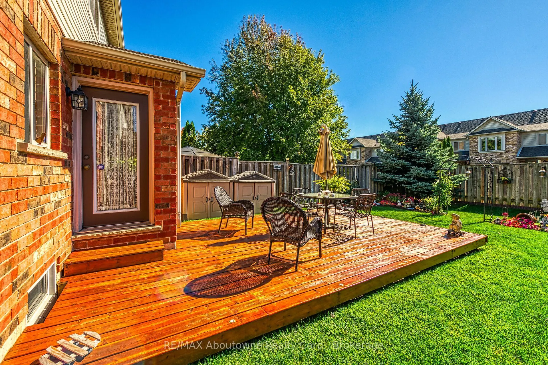 31 Elderberry Avenue