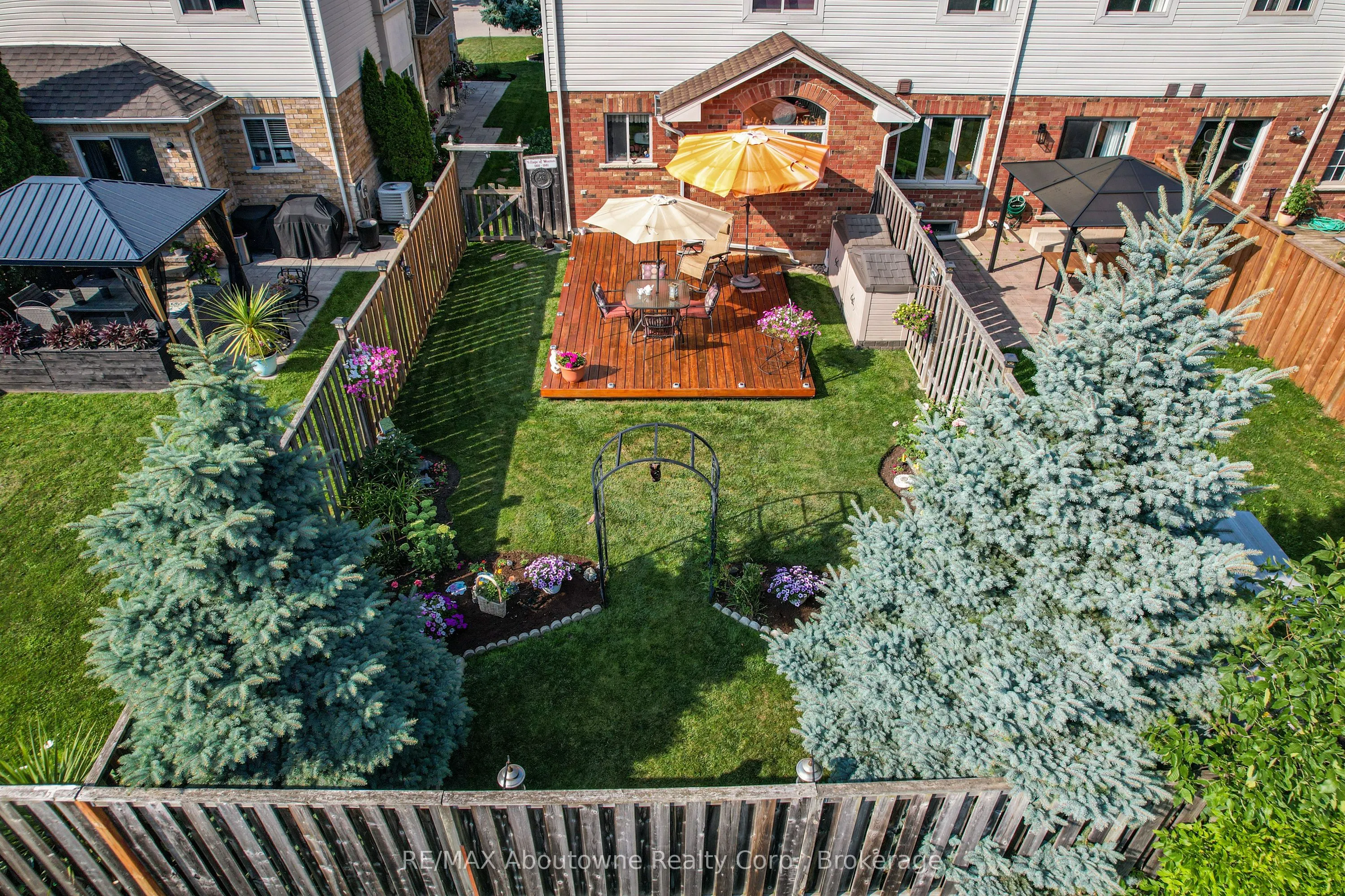 31 Elderberry Avenue