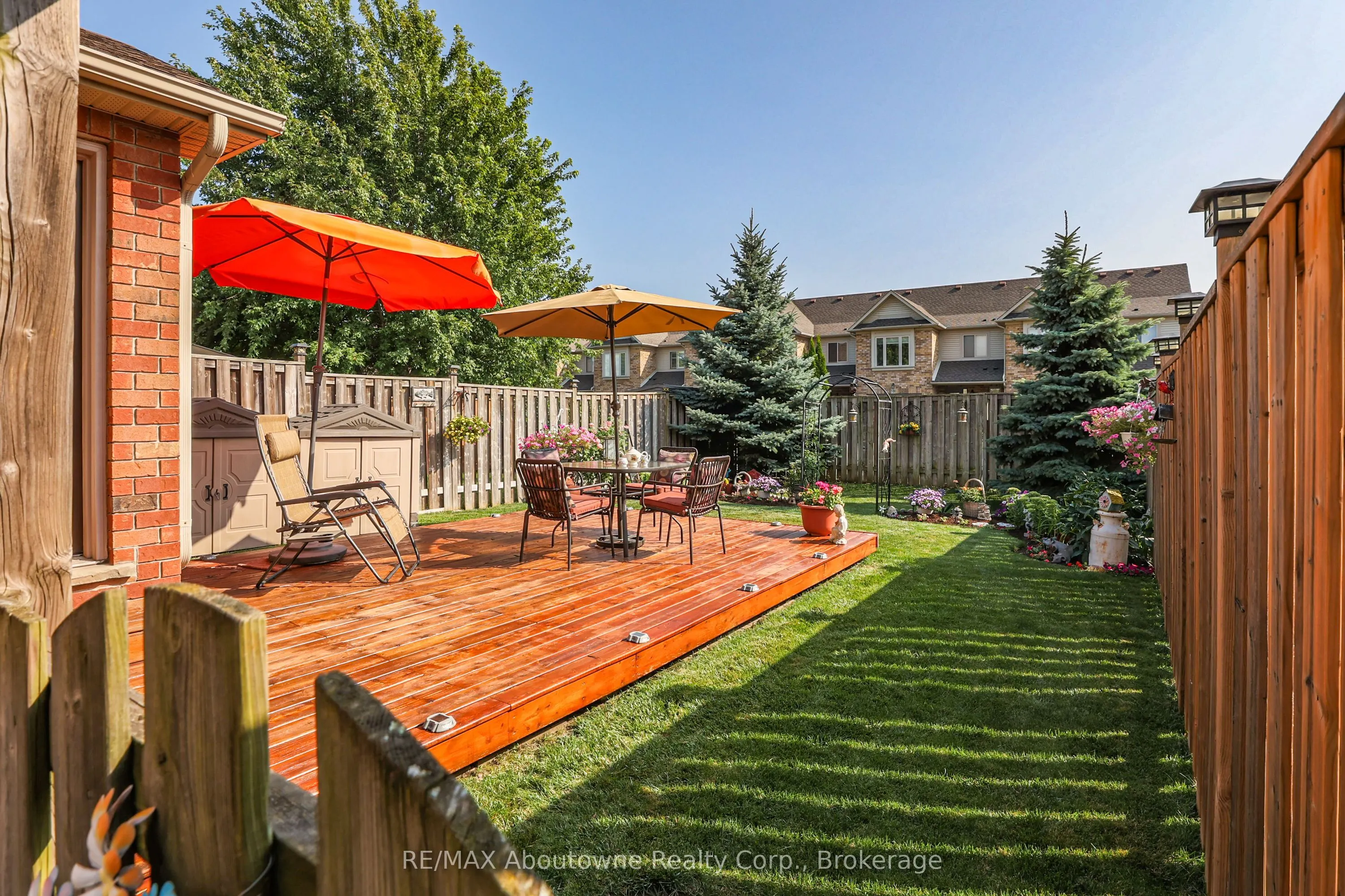 31 Elderberry Avenue
