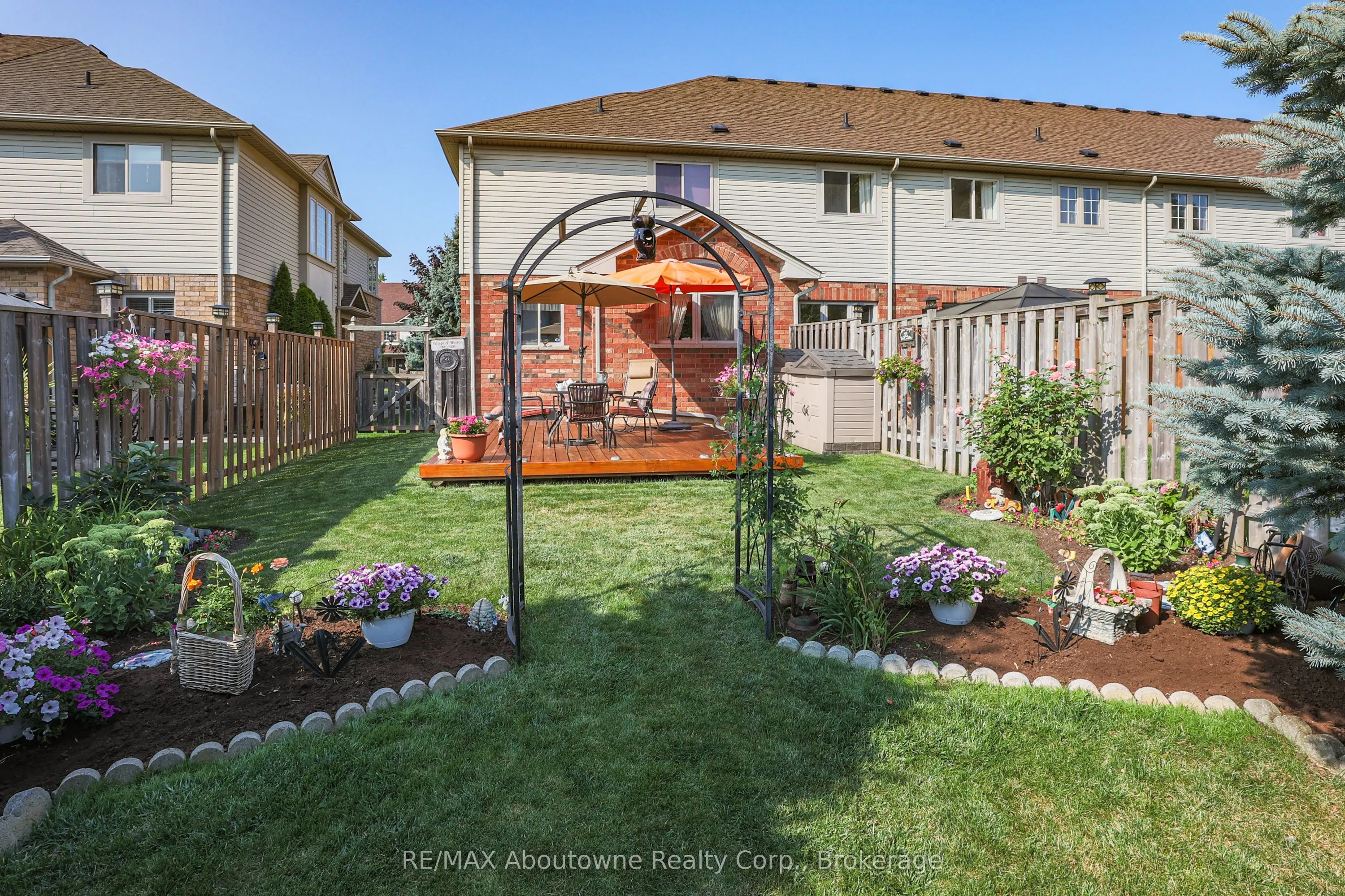 31 Elderberry Avenue