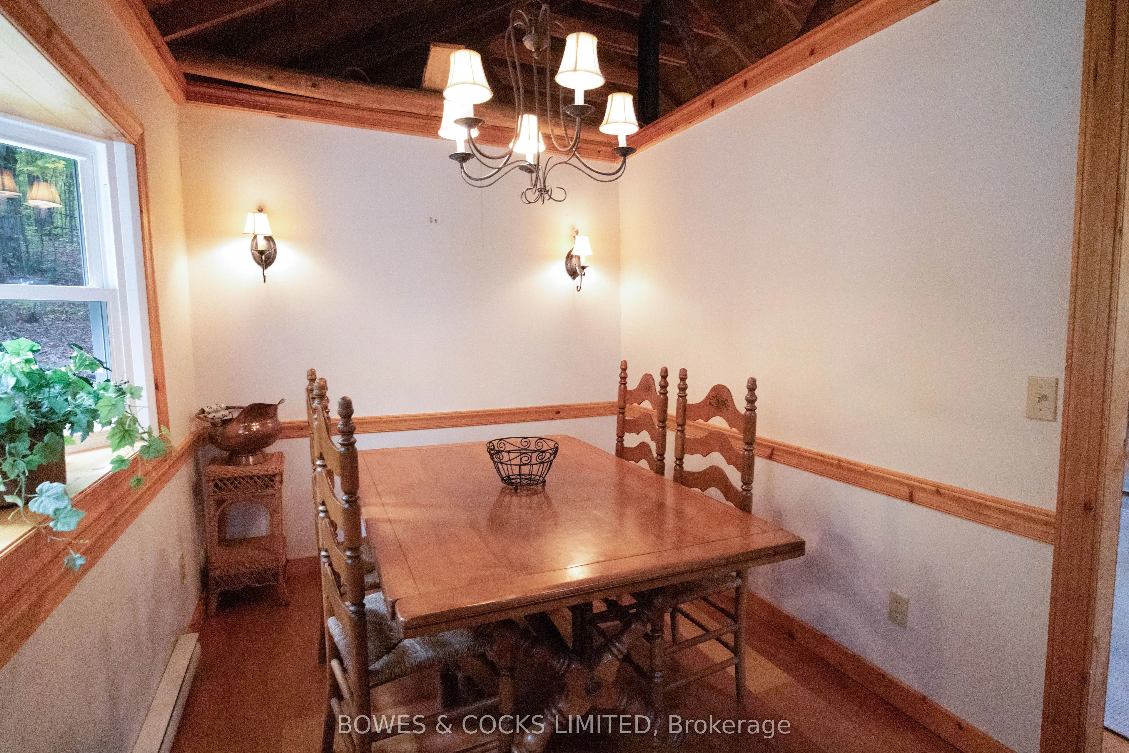 408 Couchs Road
