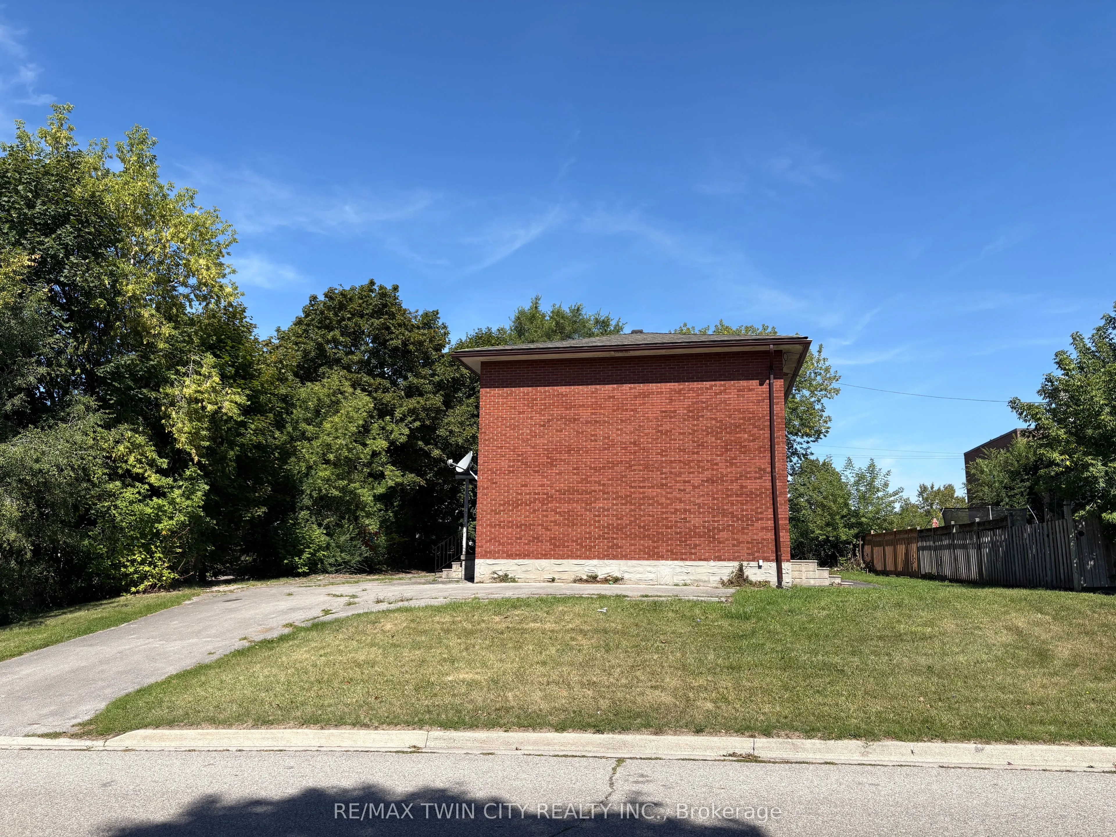 52-58 Alison Avenue
