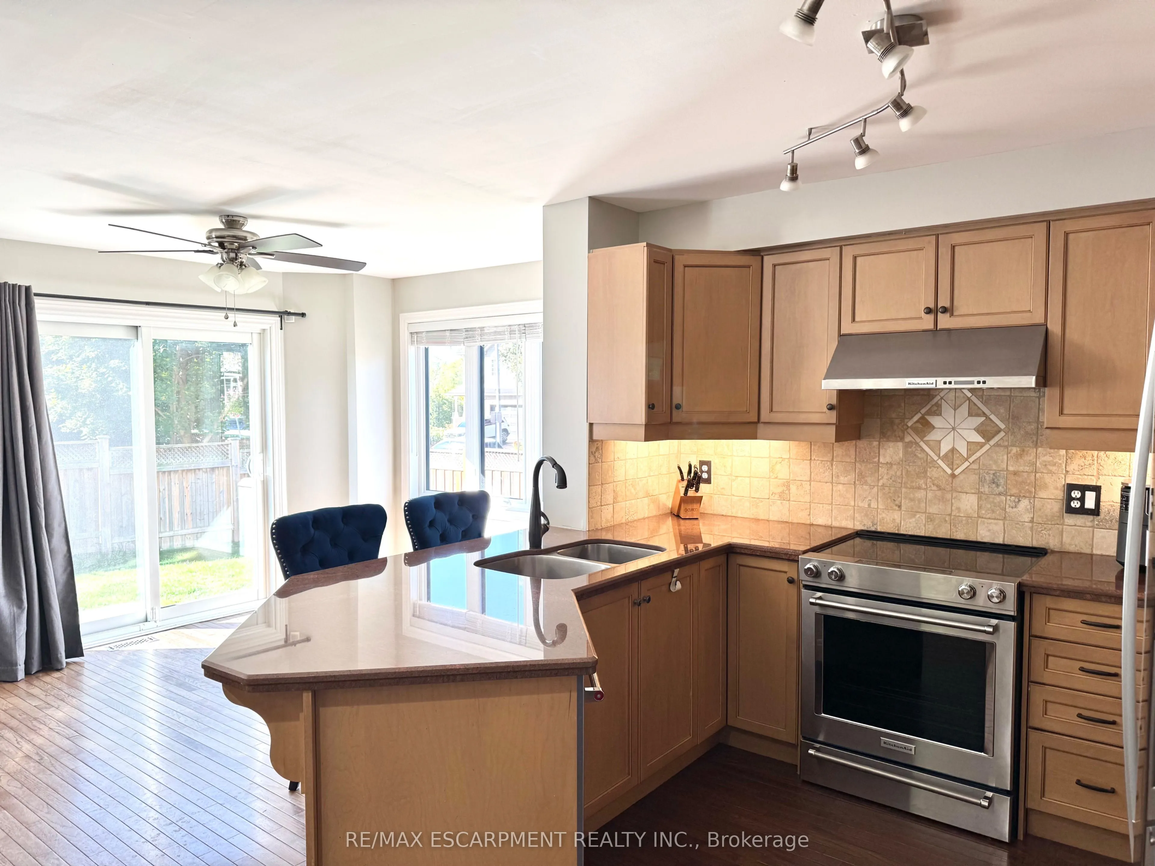 122 Foxborough Drive