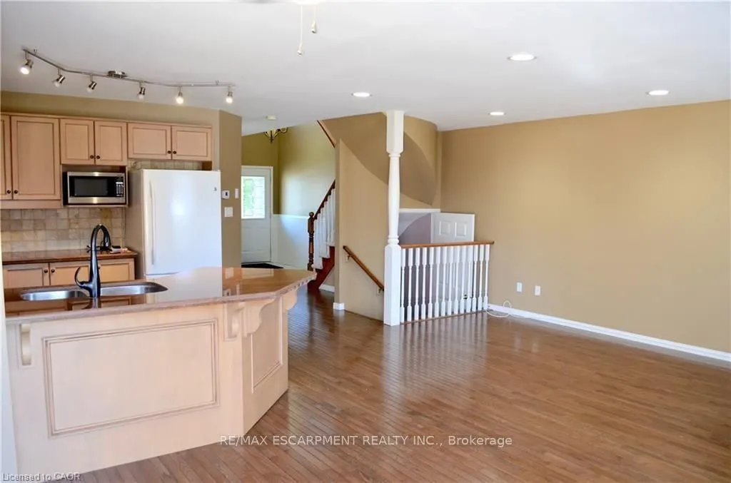 122 Foxborough Drive