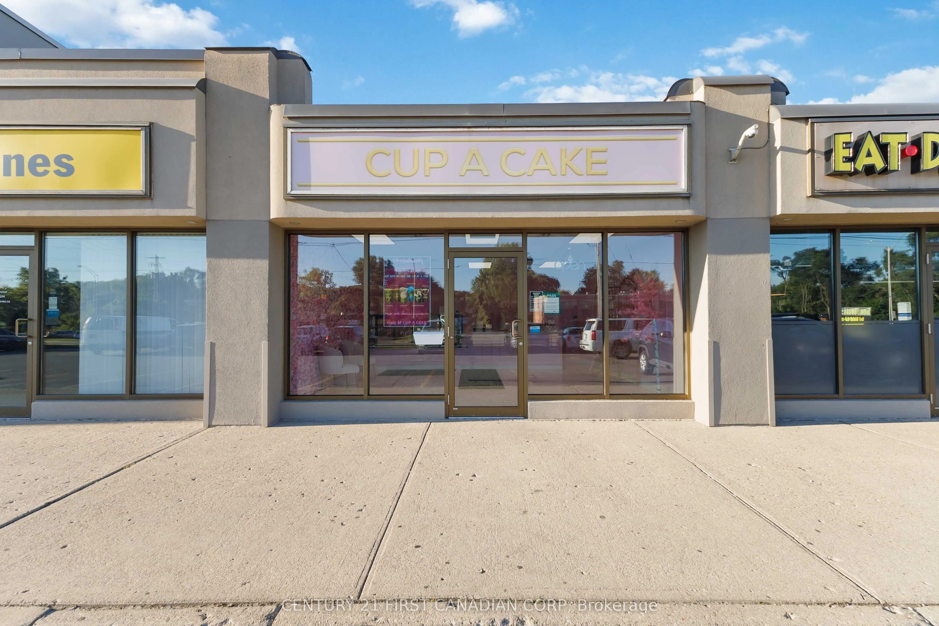 920 Commissioners Road, #122