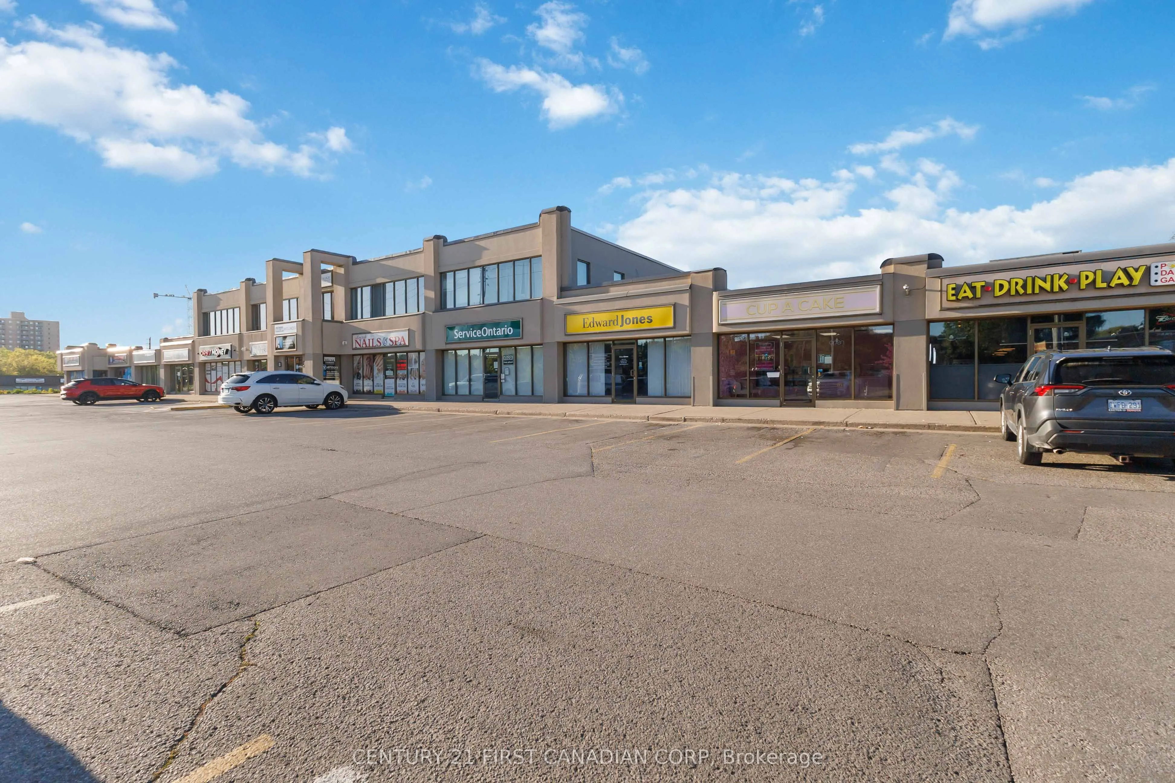 920 Commissioners Road, #122