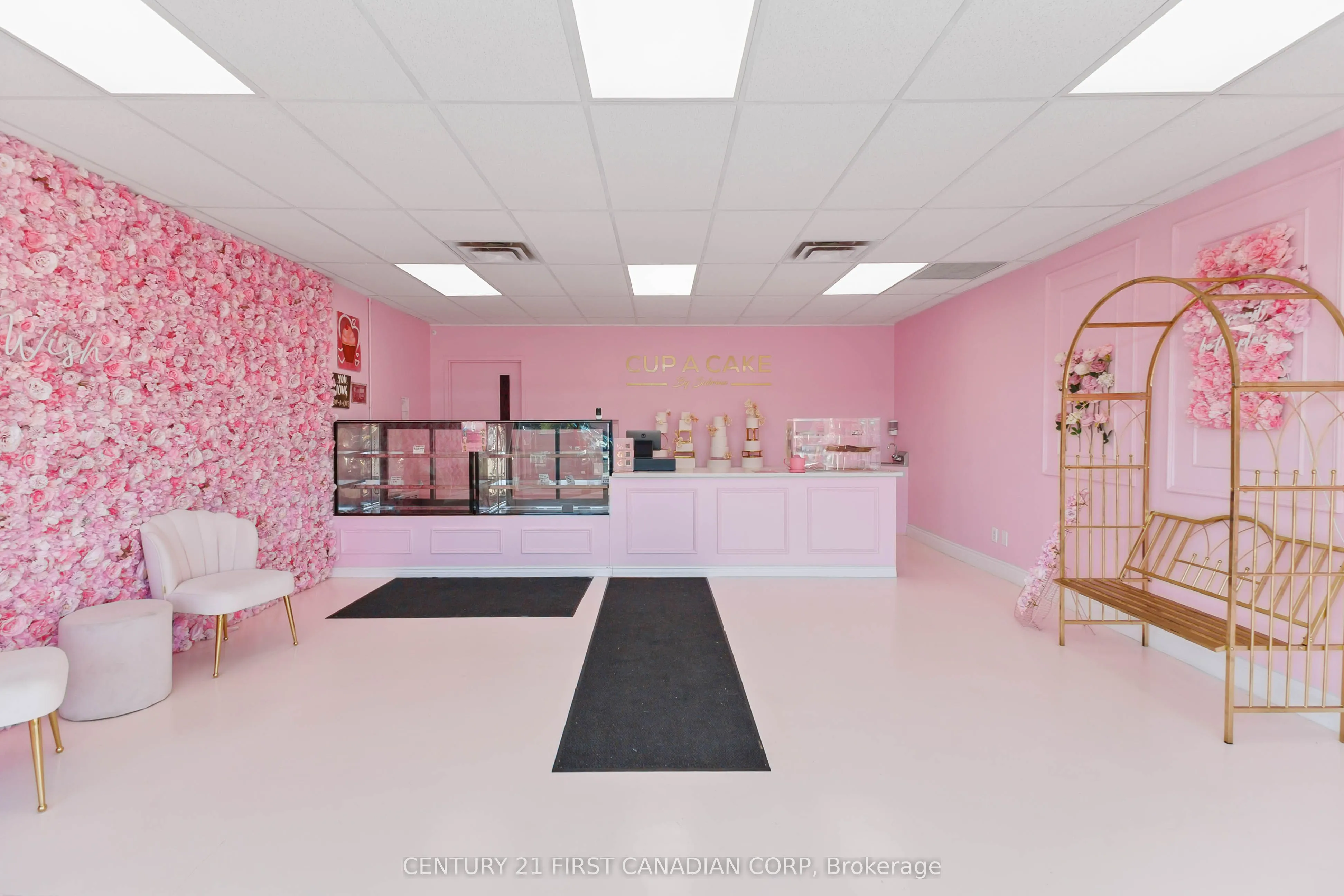 920 Commissioners Road, #122