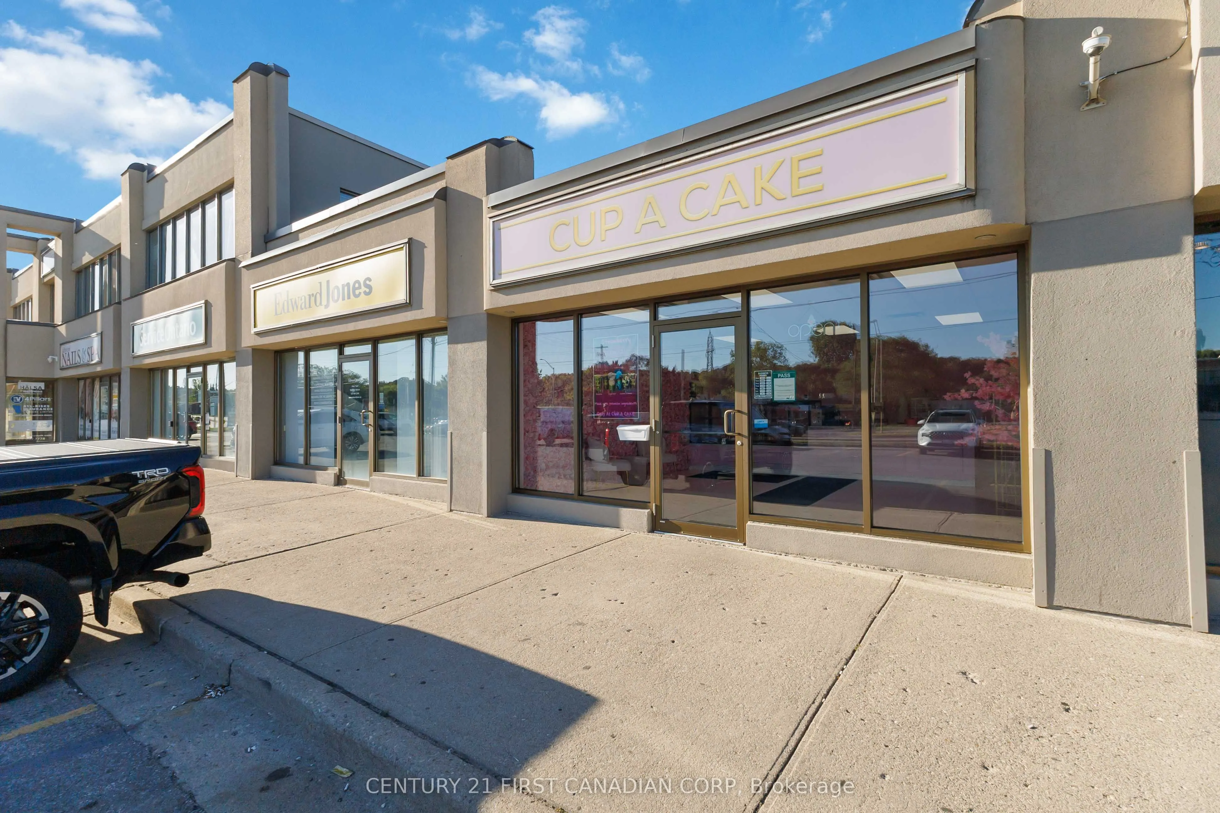 920 Commissioners Road, #122