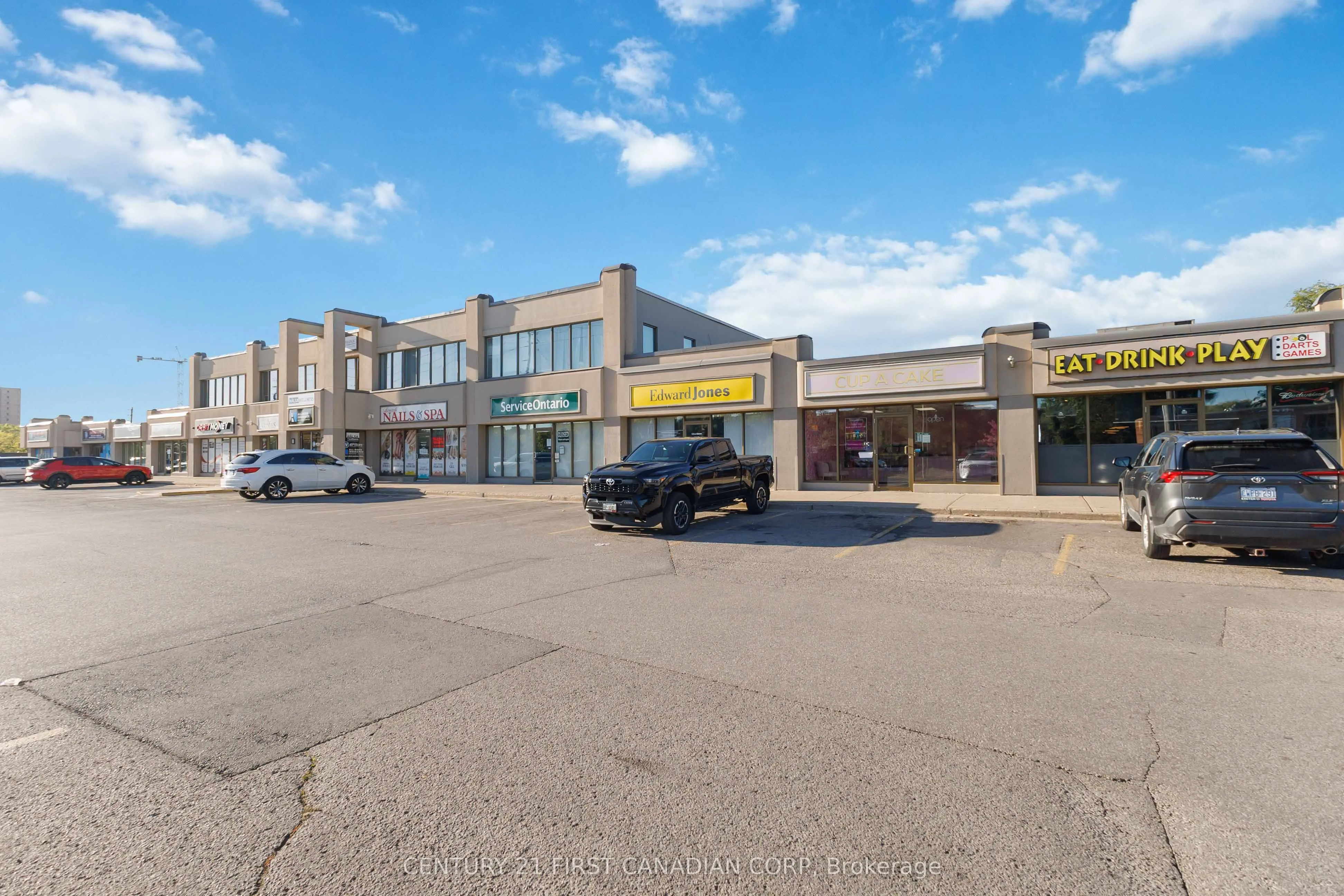920 Commissioners Road, #122