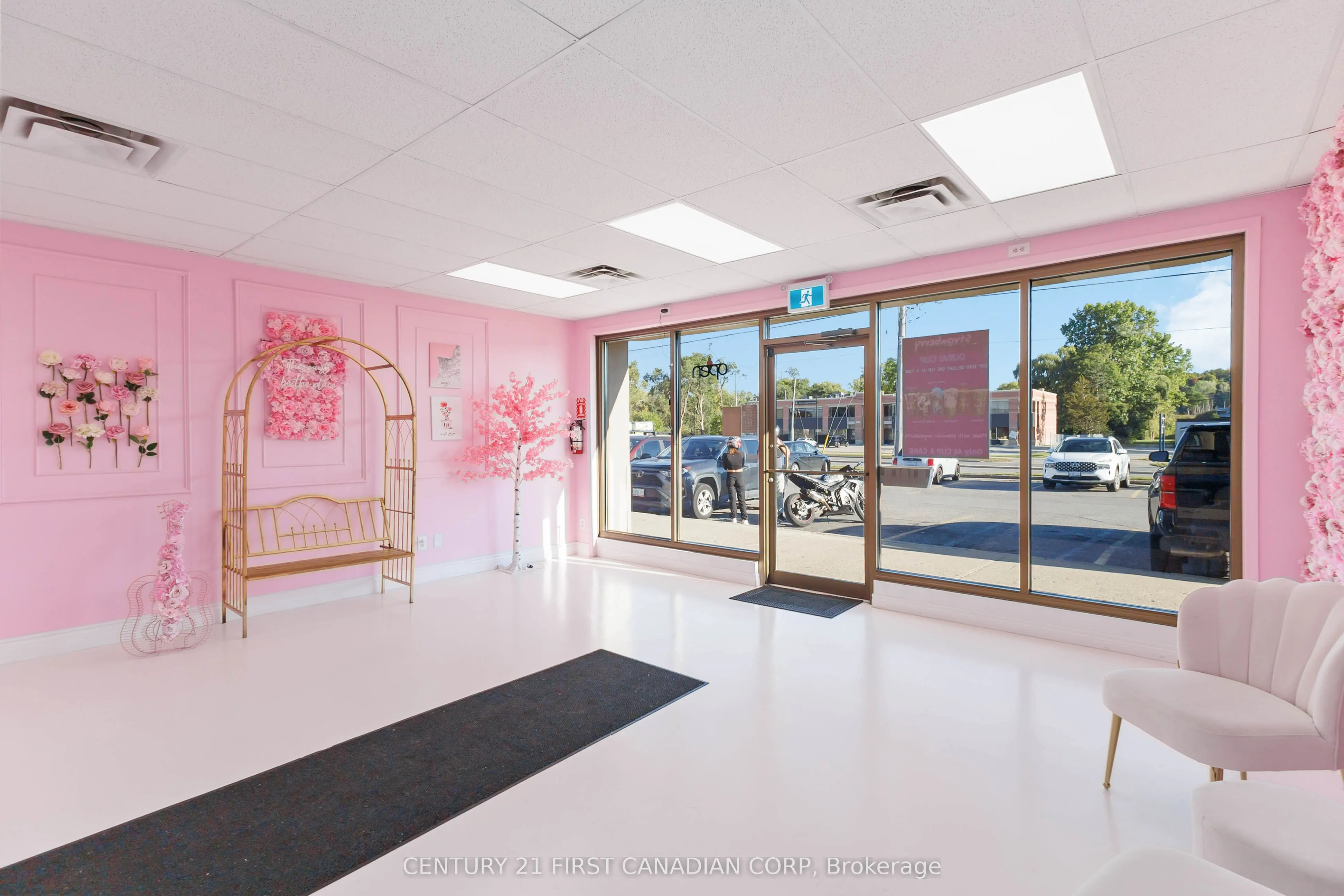 920 Commissioners Road, #122