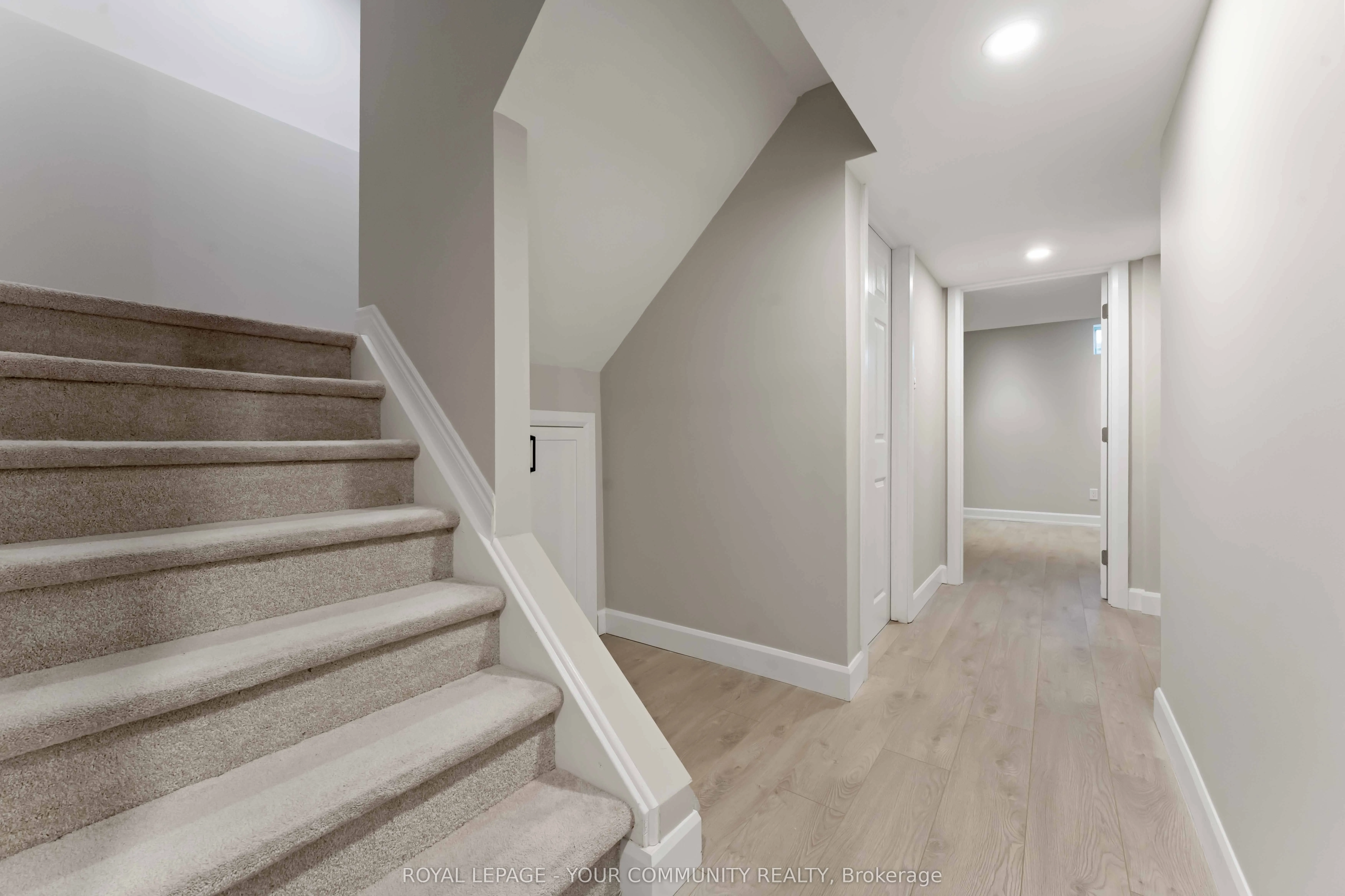 536 Dundonald Drive