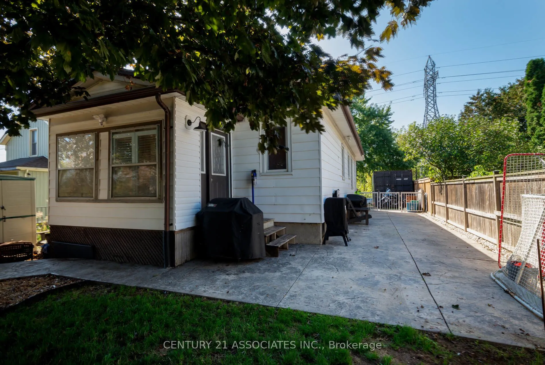 3 Clarke Street