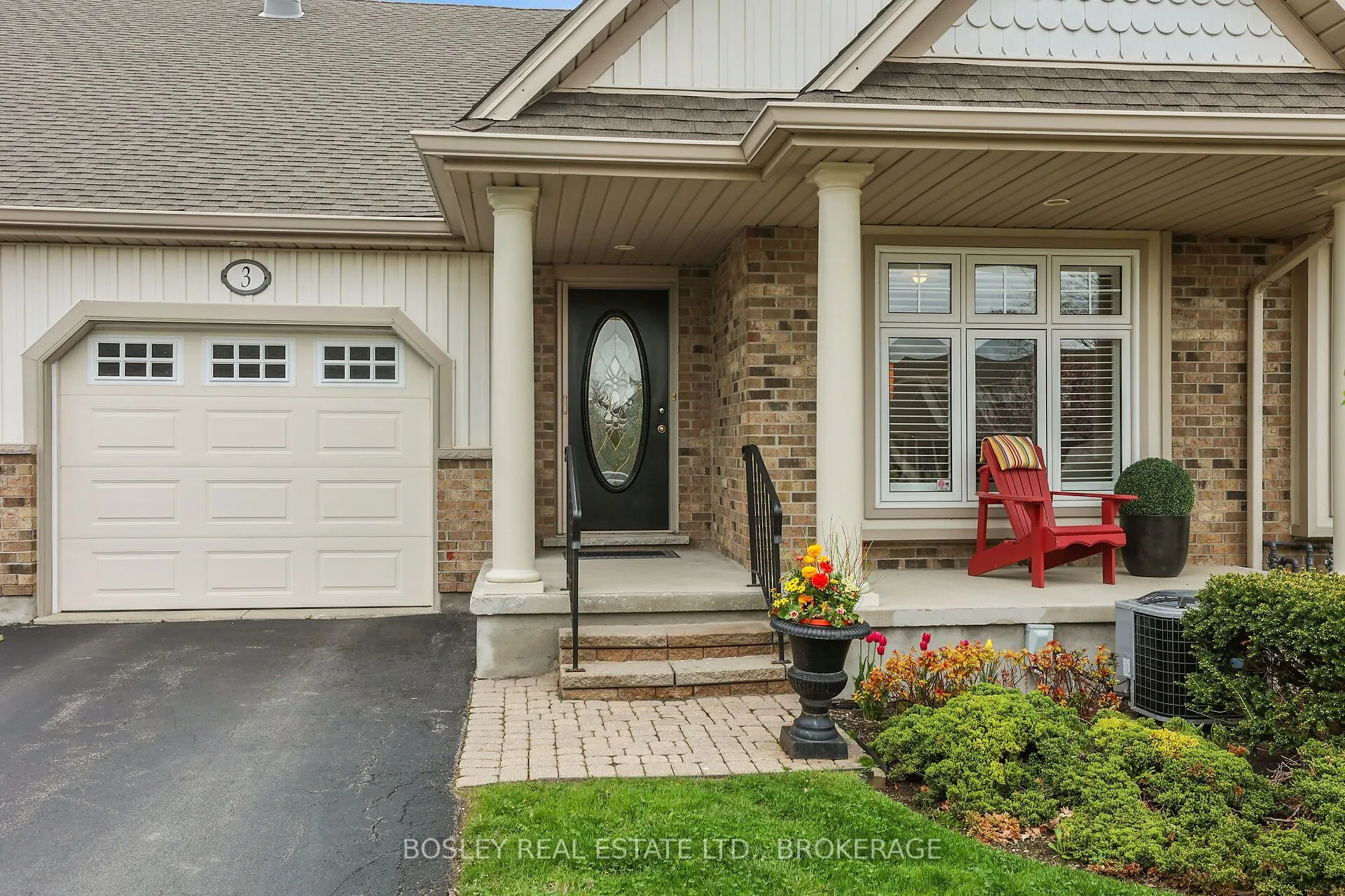 21 Loretta Drive W, #3