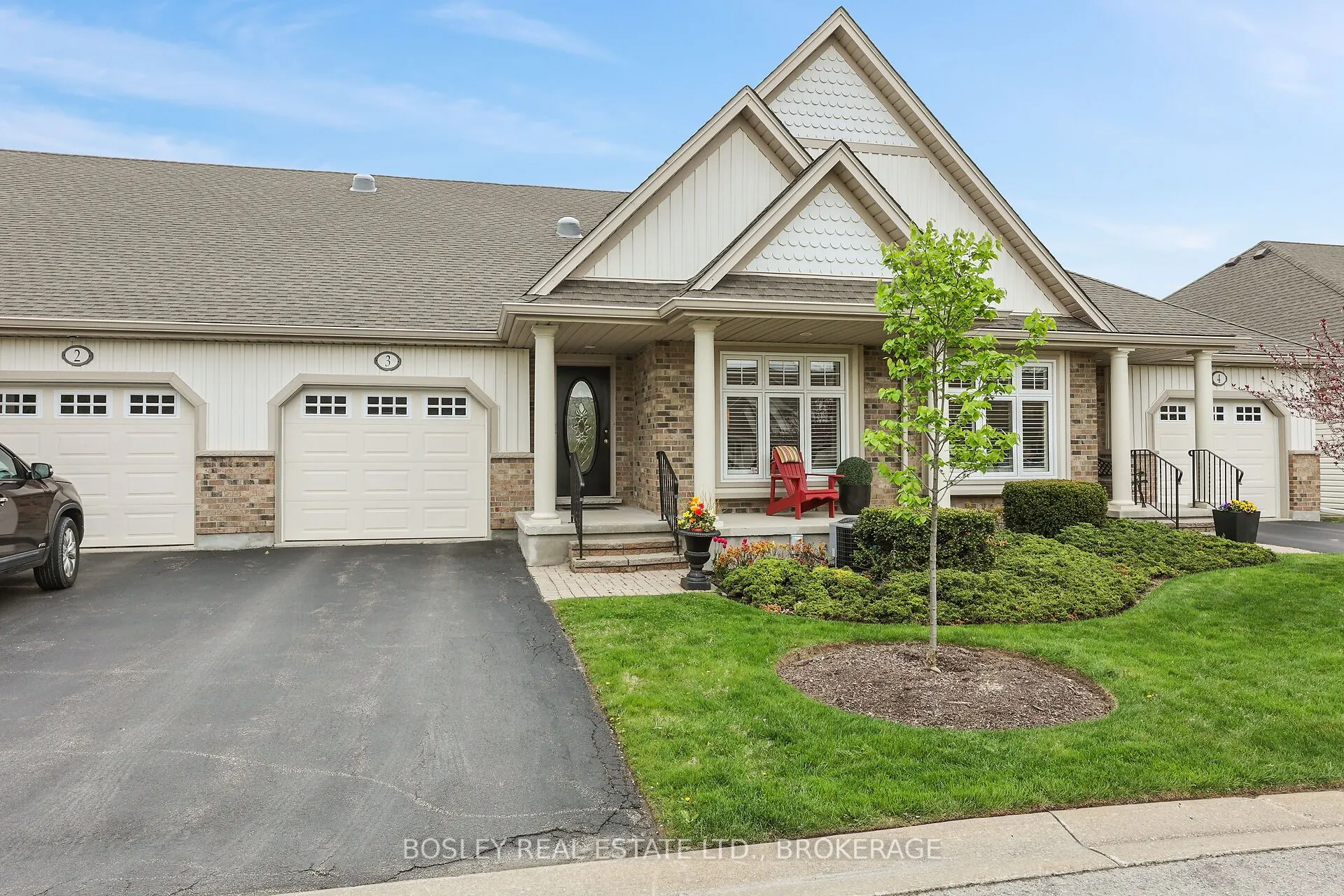 21 Loretta Drive W, #3