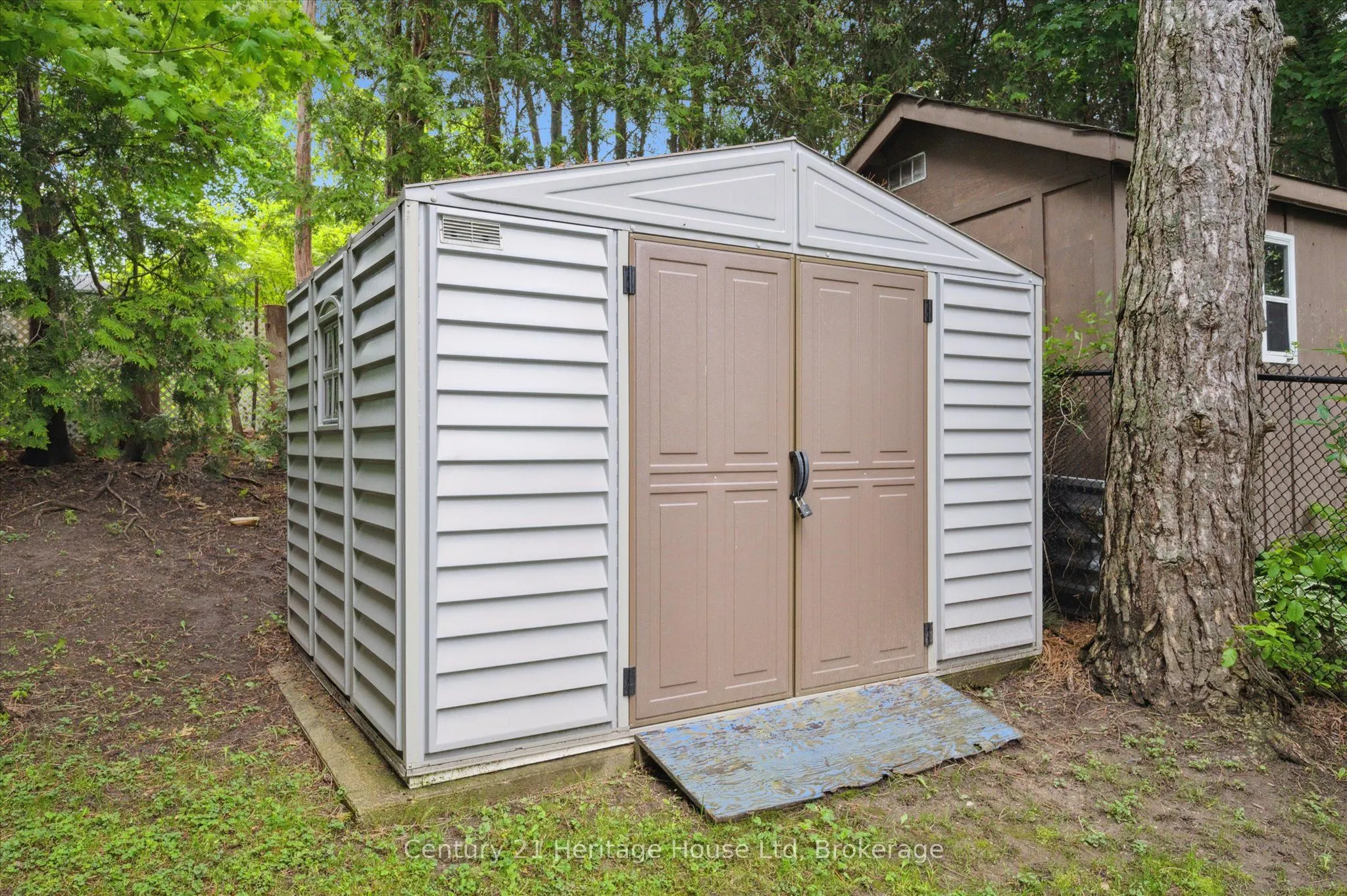 131 Waverley Drive