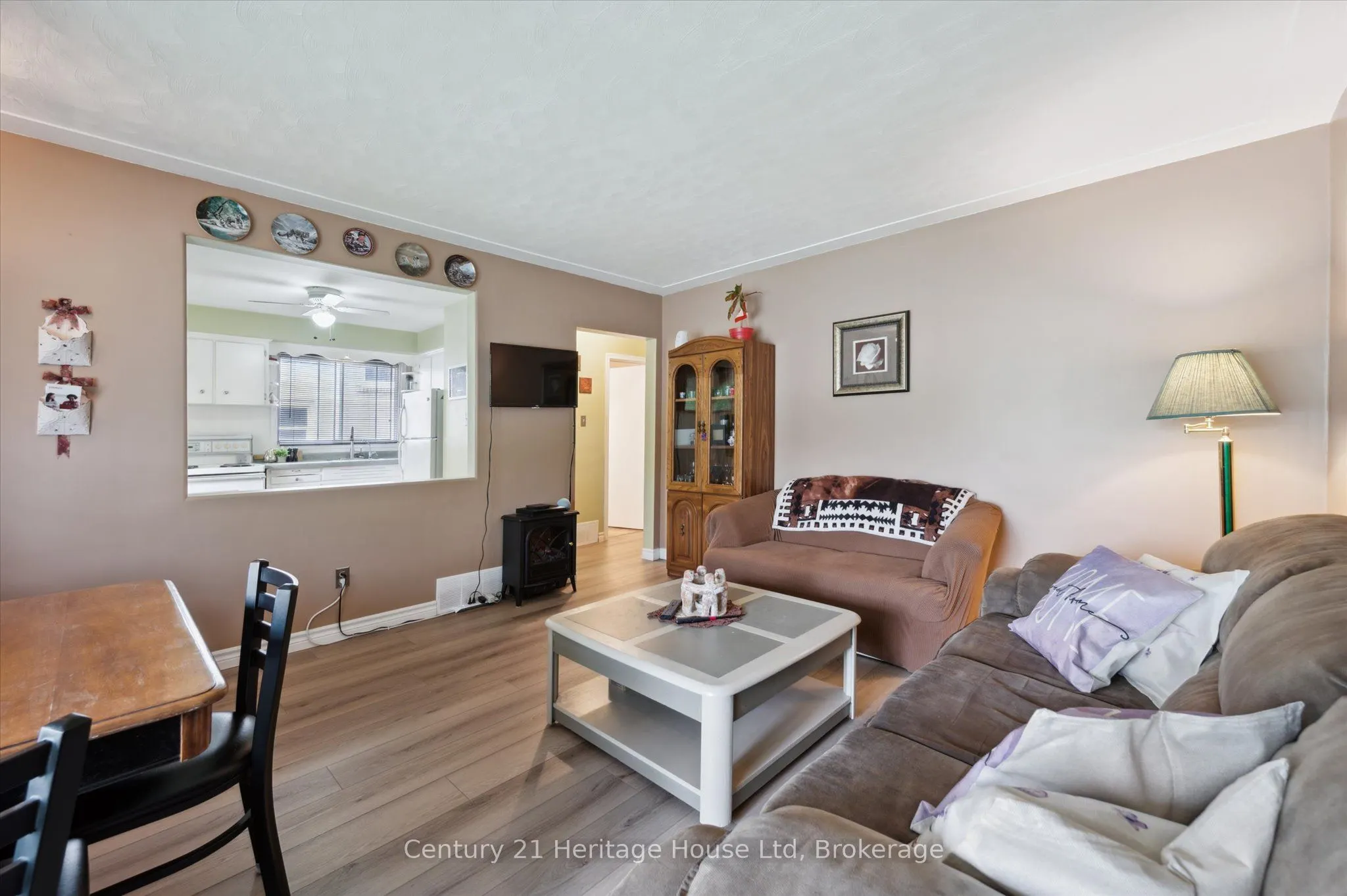 131 Waverley Drive
