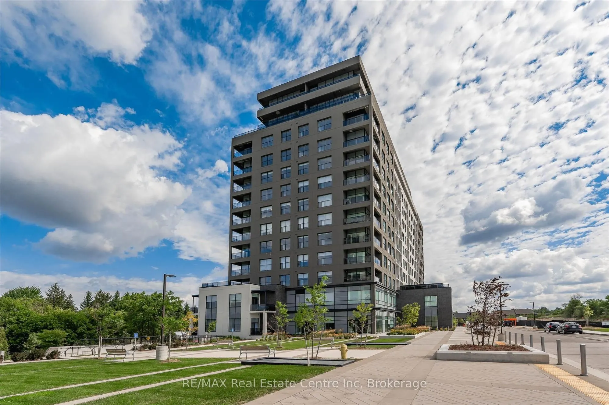 1880 Gordon Street, #1010