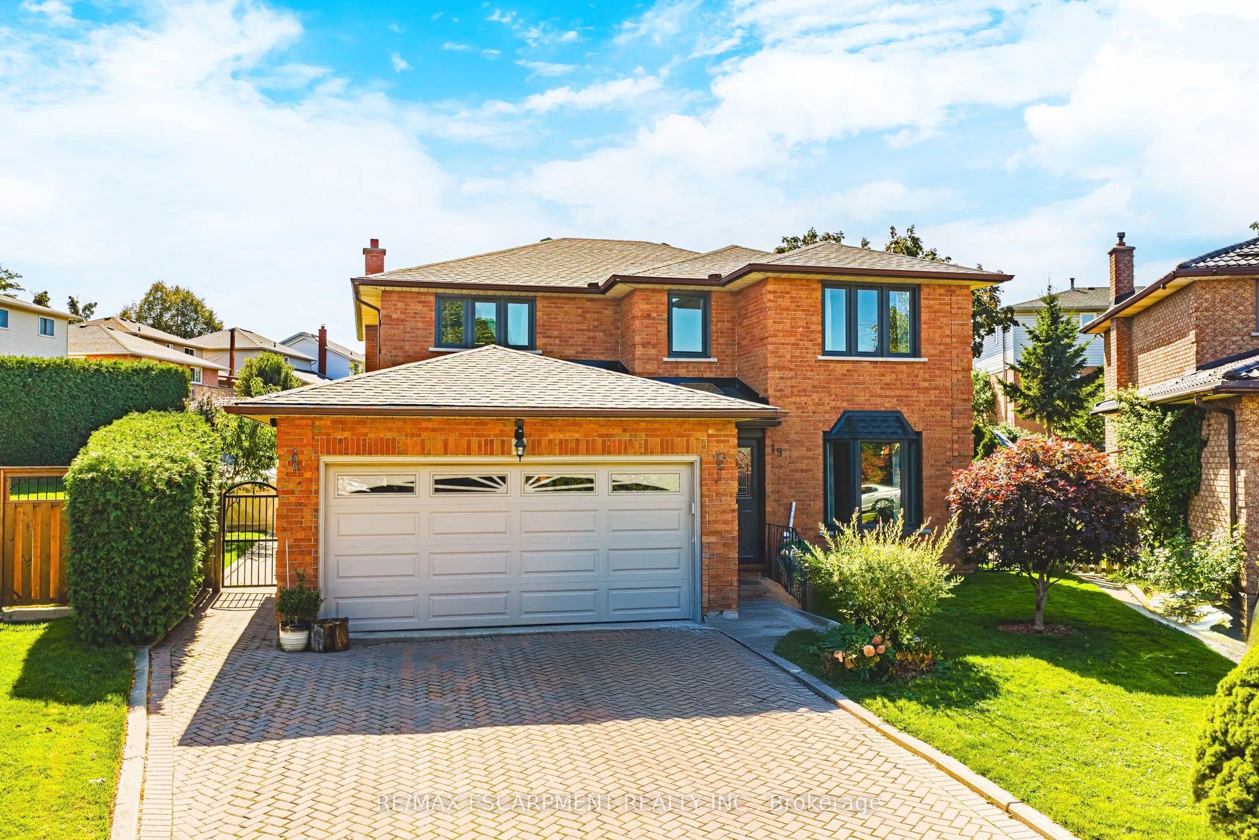19 Glenhaven Court